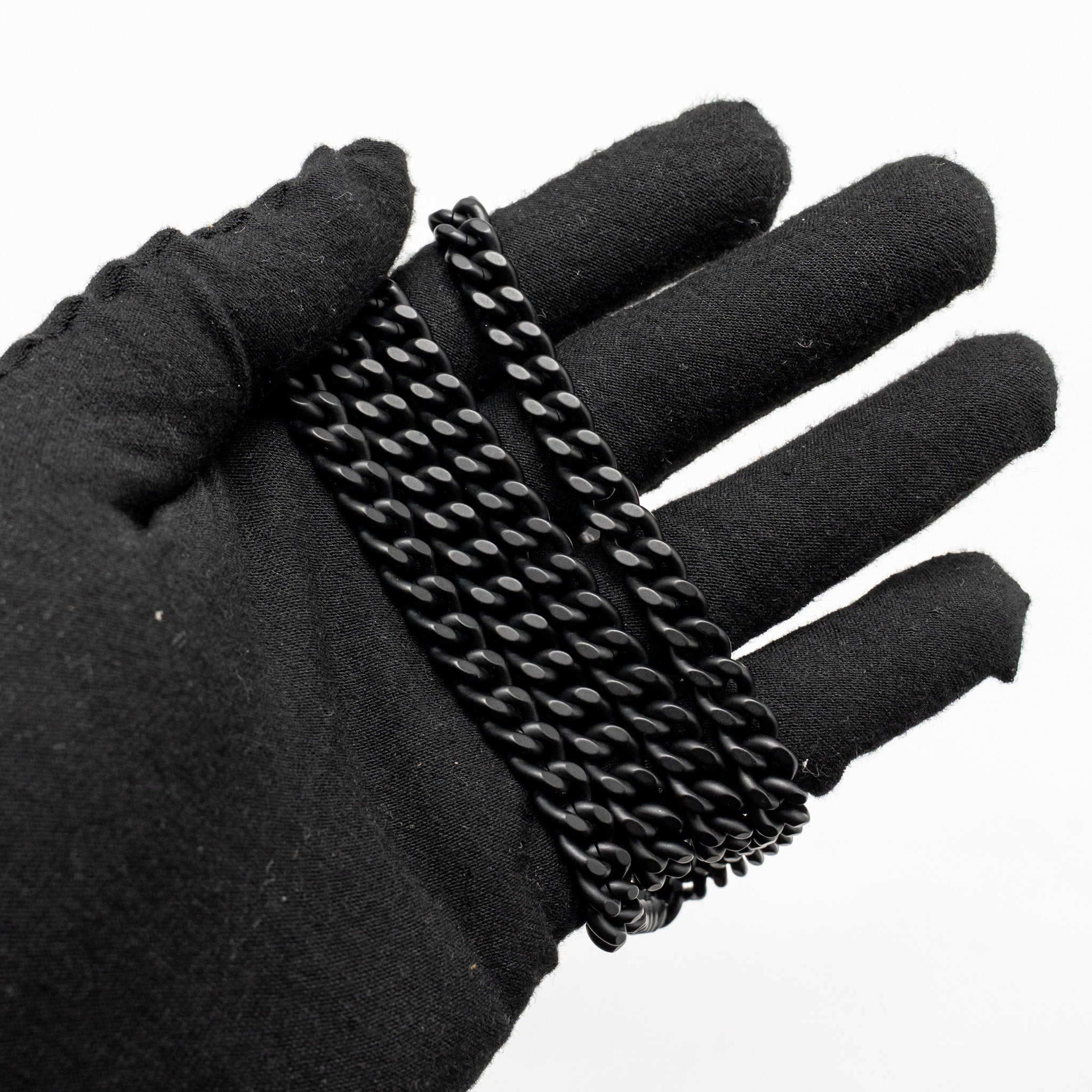 dior-studded-diorama-wallet-on-chain-leather-so-black-copy