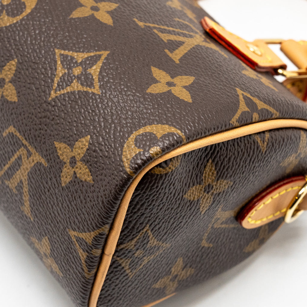louis-vuitton-nano-speedy-monogram-canvas-ghw-10
