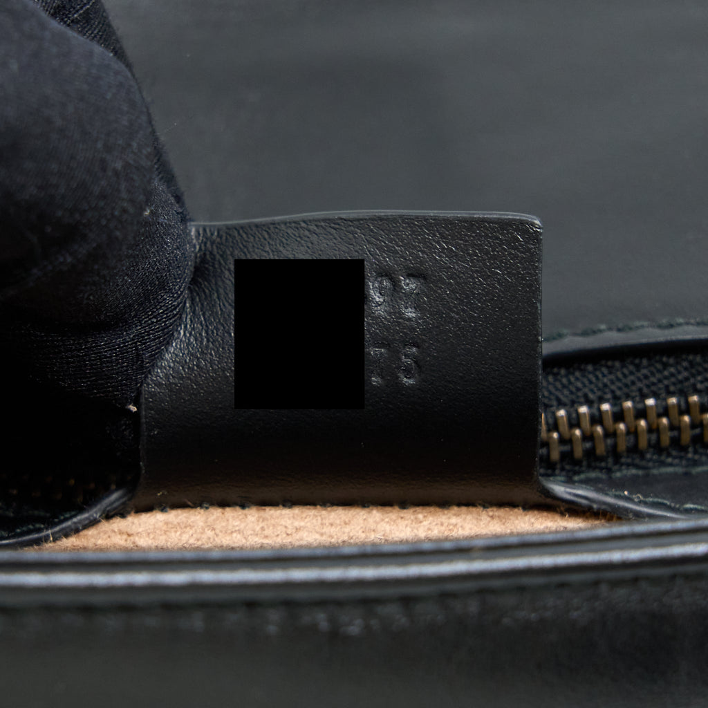 gucci-small-marmont-calfskin-black-ghw