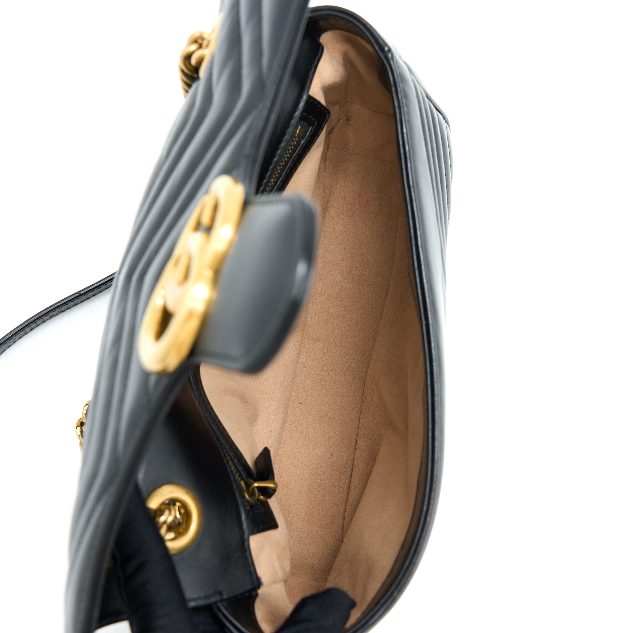 gucci-small-marmont-calfskin-black-ghw
