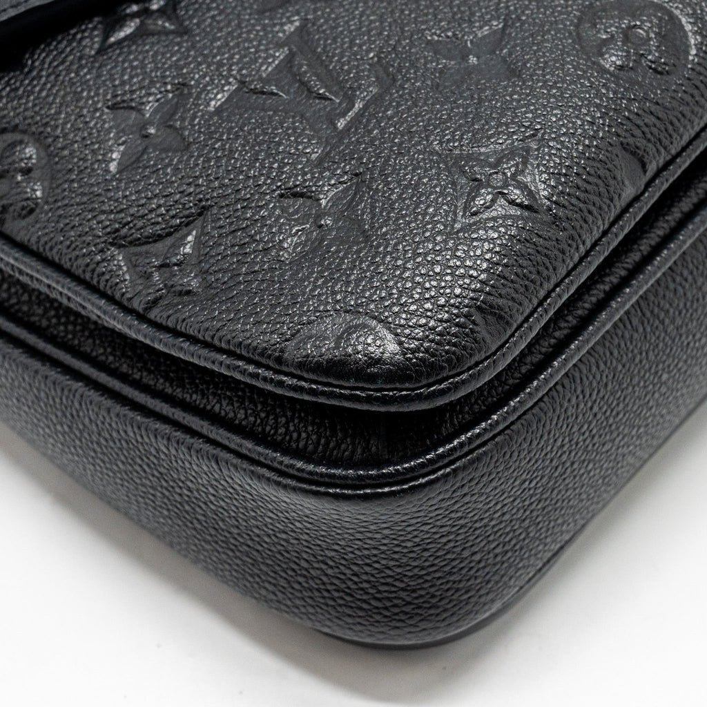 louis-vuitton-pochette-metis-monogram-empreinte-black-ghw-5