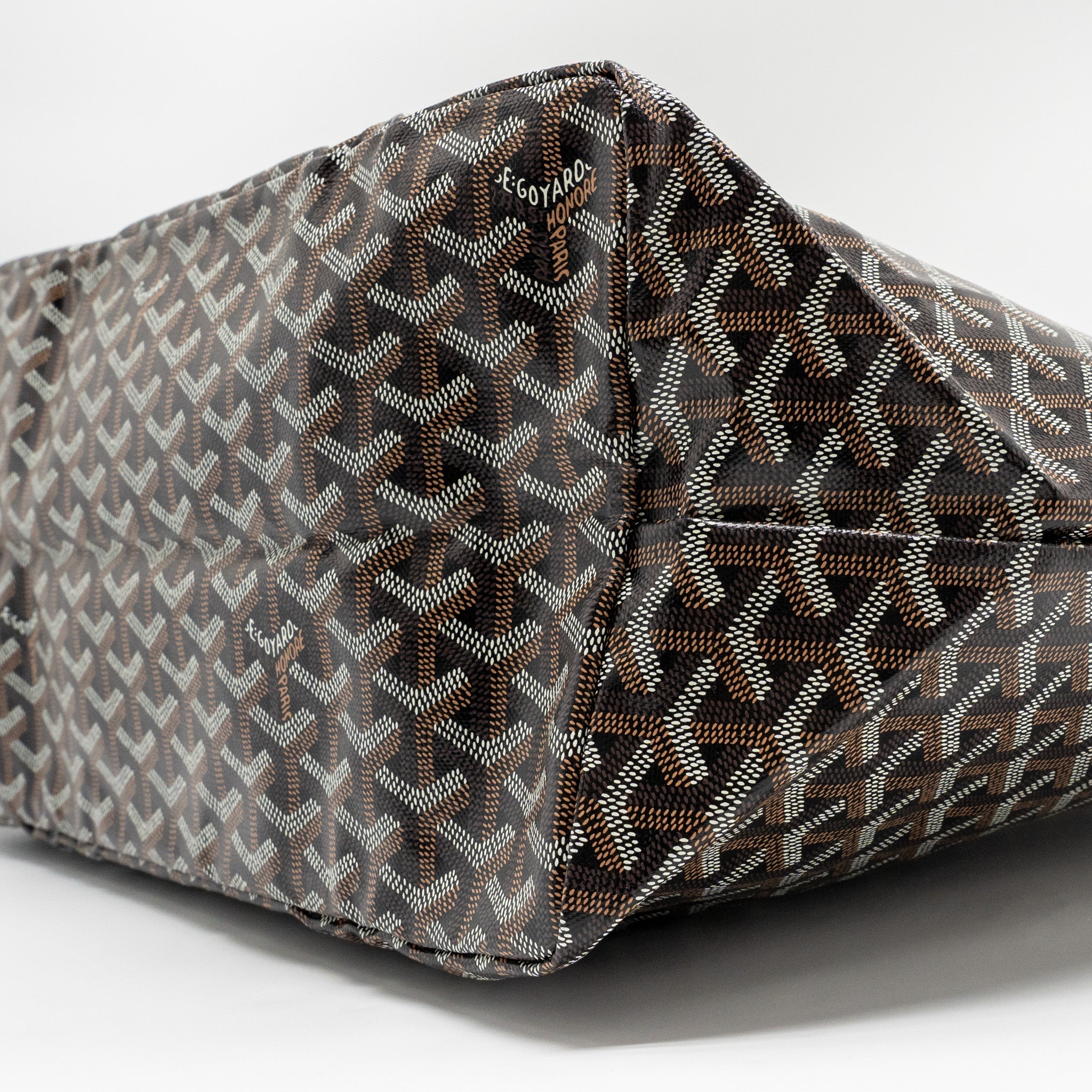 goyard-saint-louis-gm-tote-goyardine-canvas-black-brown-shw