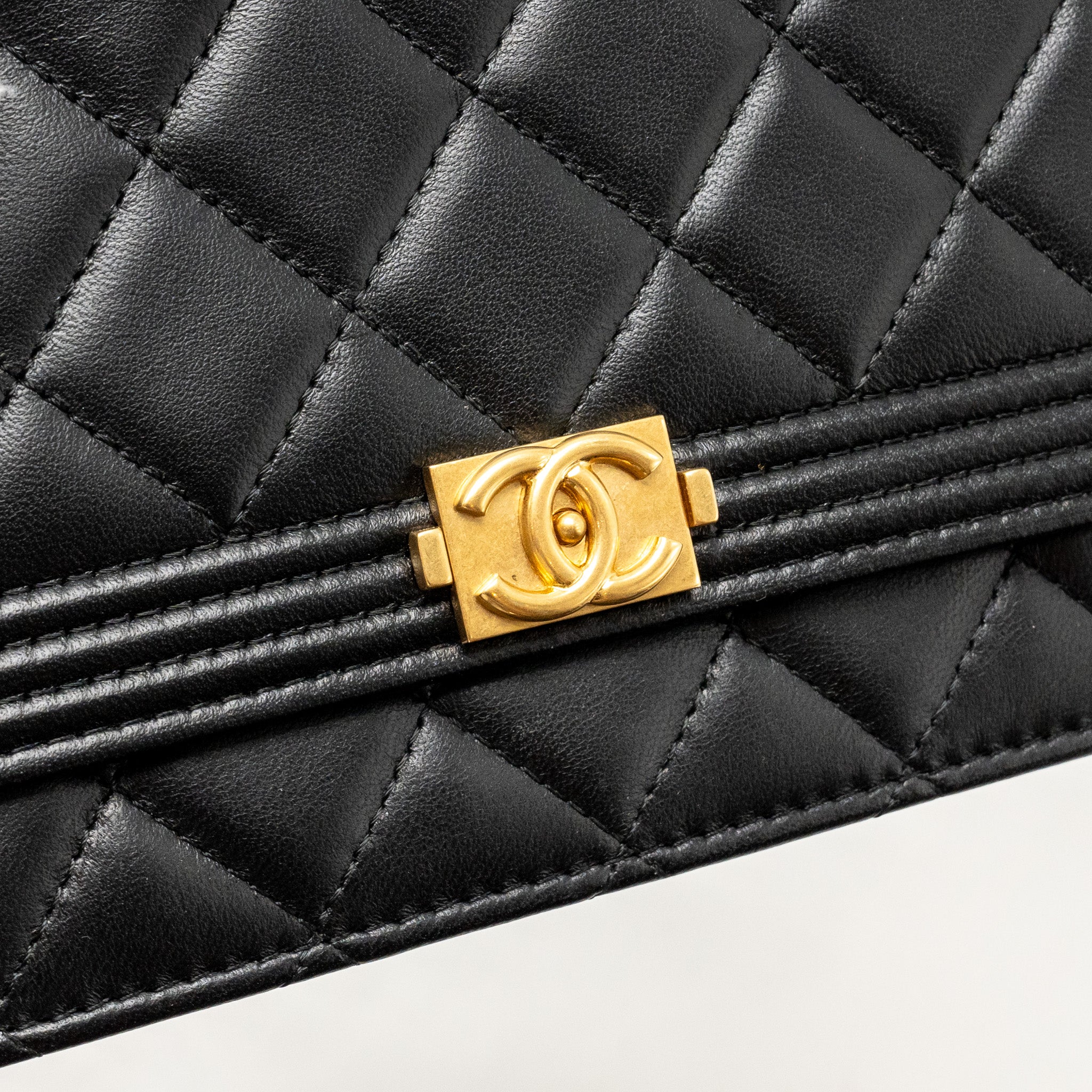 chanel-boy-wallet-on-chain-lambskin-black-ghw-1