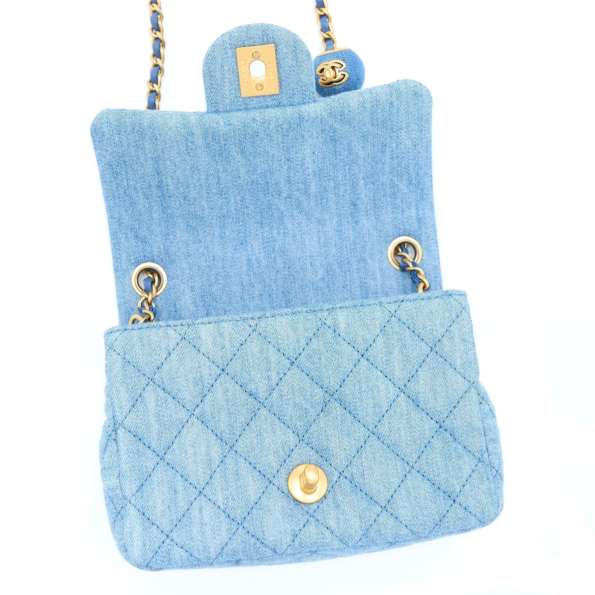 chanel-22c-denim-pearl-crush-mini-square-flap-bag-microchip-1