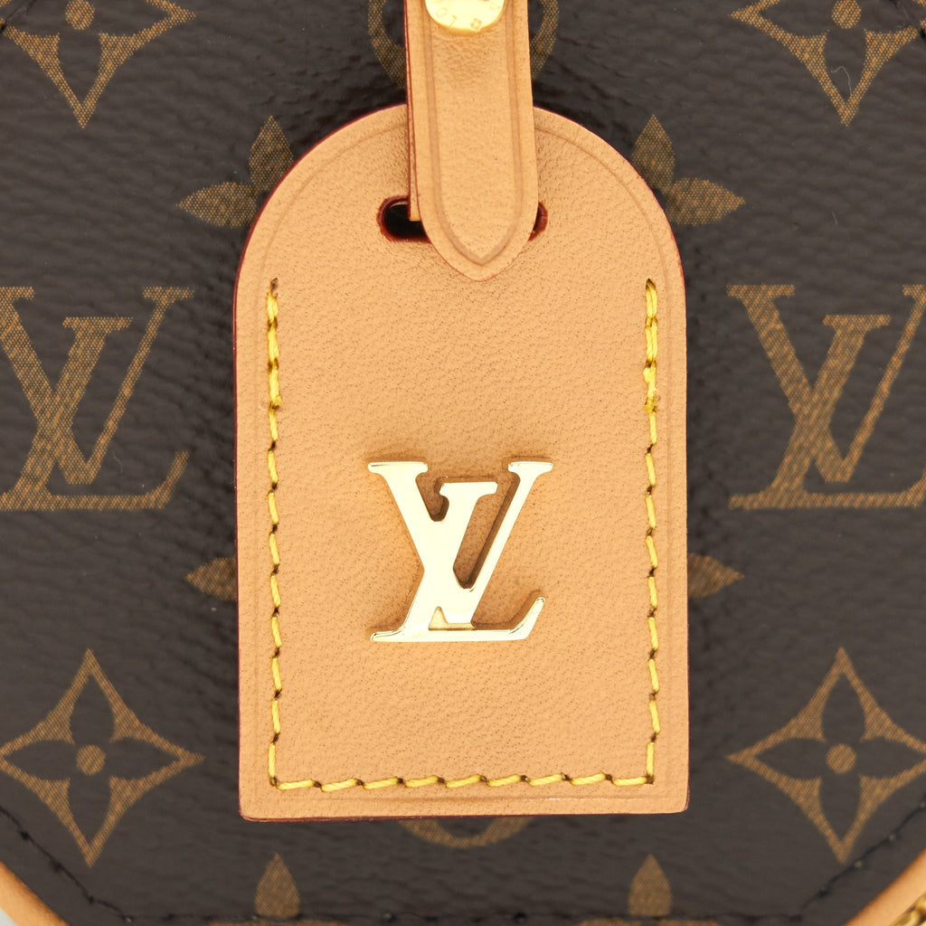 louis-vuitton-petite-boite-chapeau-necklace-monogram-canvas