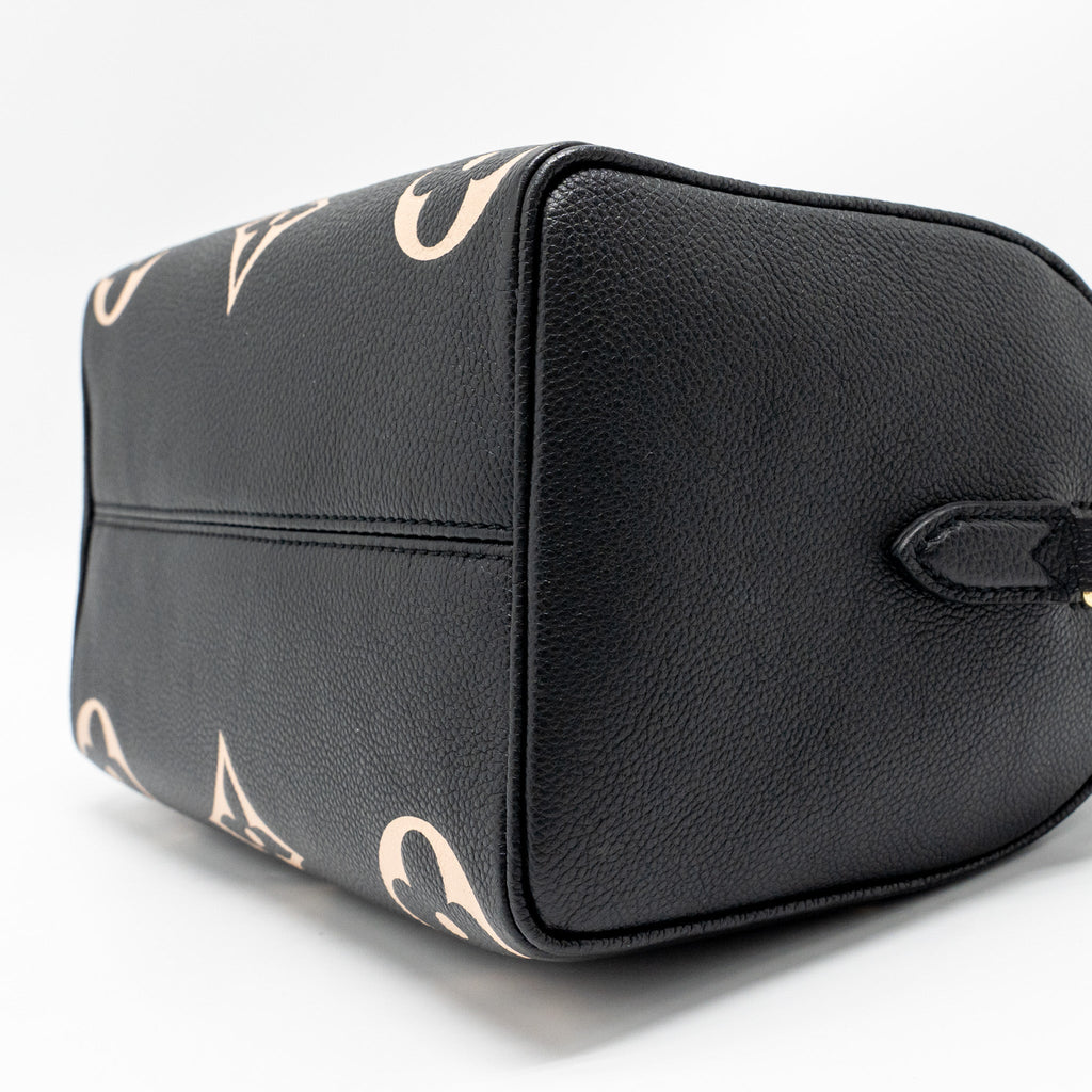 louis-vuitton-speedy-bandouliere-25-bicolour-monogram-empreinte-leather-black-beige-ghw