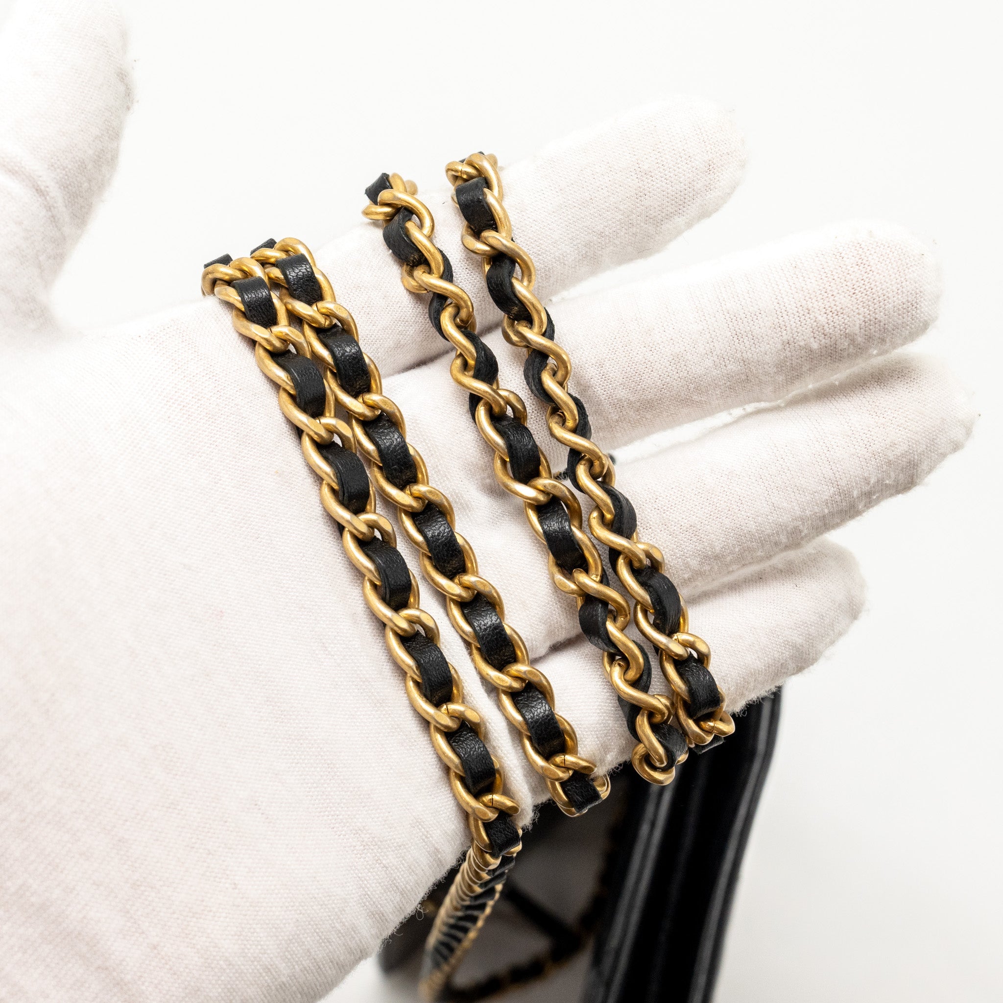 chanel-boy-wallet-on-chain-lambskin-black-ghw-1