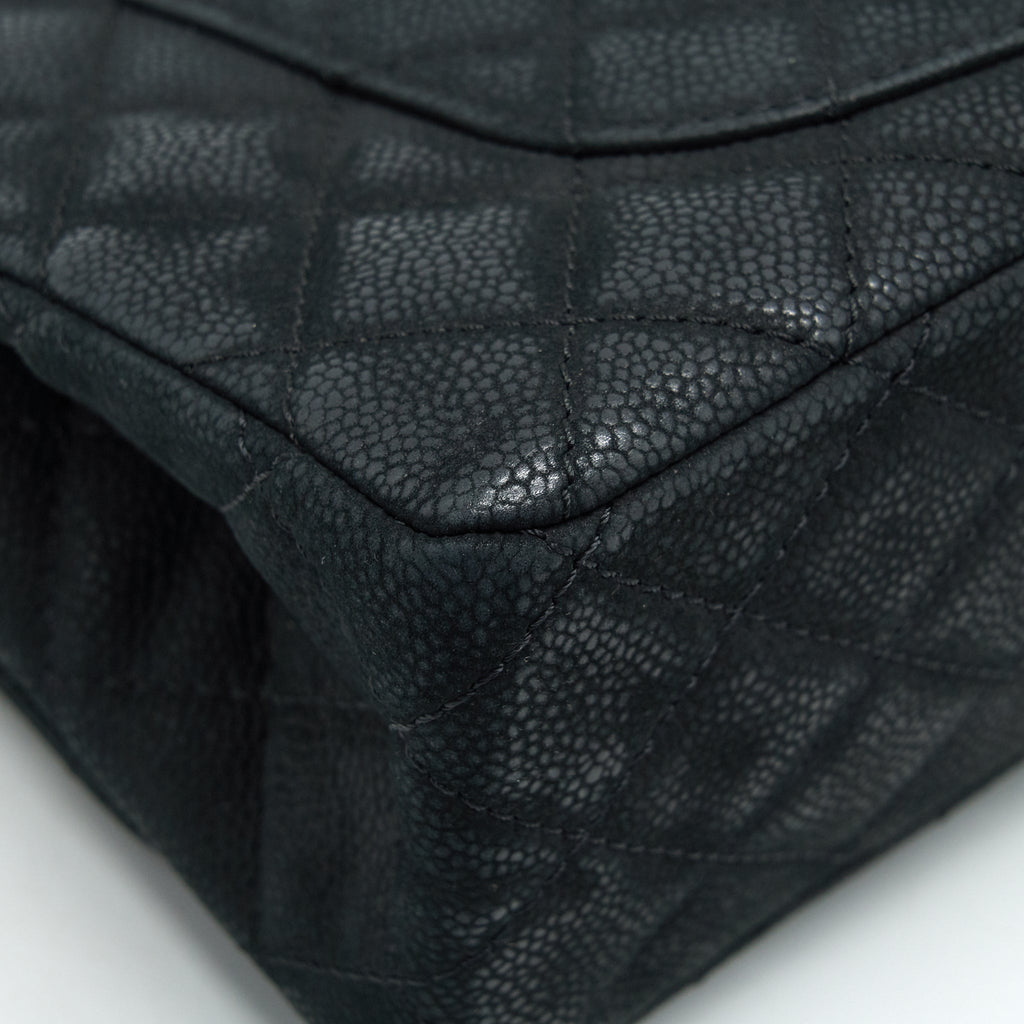chanel-2-55-226-reissue-bag-in-carviar-black-shw