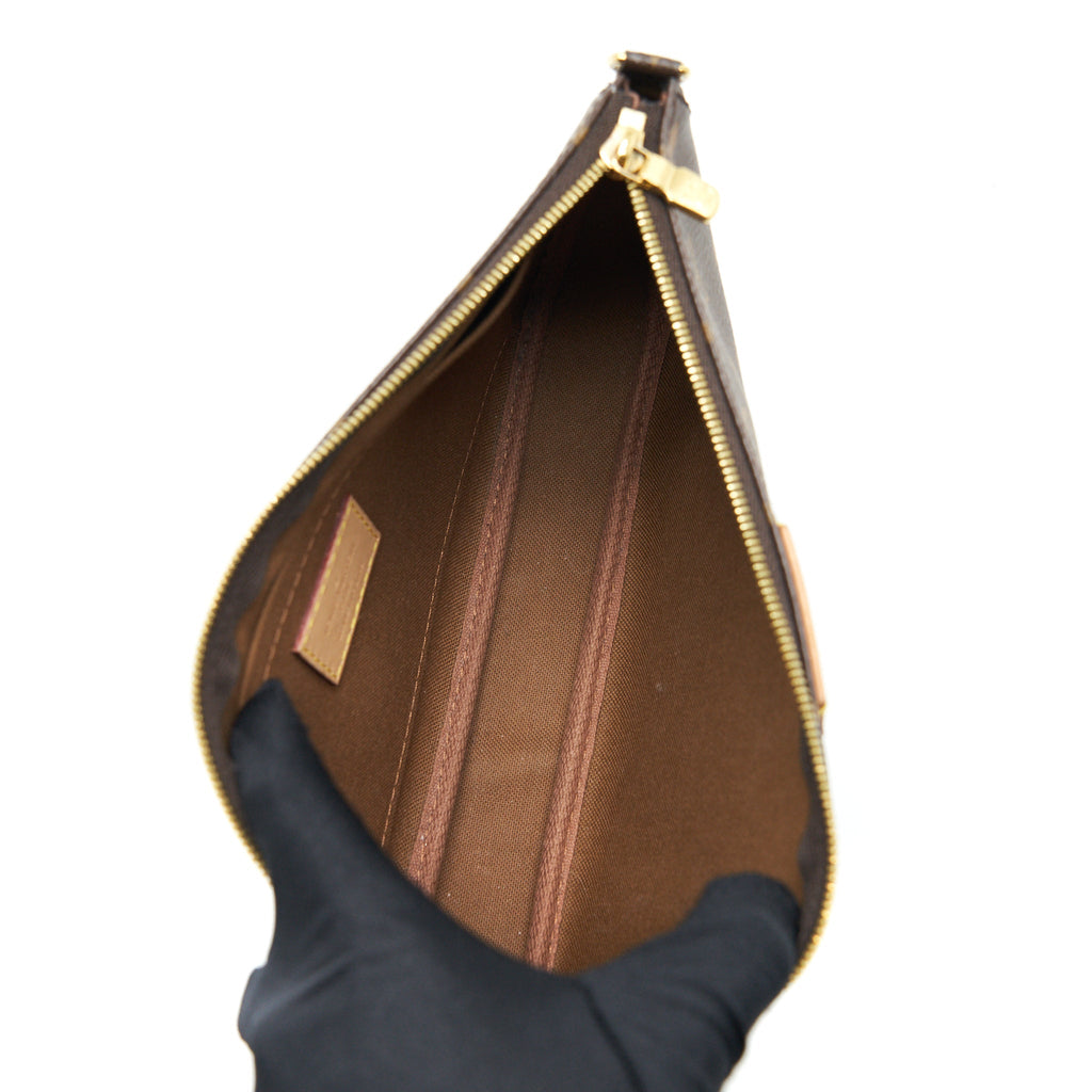 louis-vuitton-multi-pochette-accessories-khaki-strap