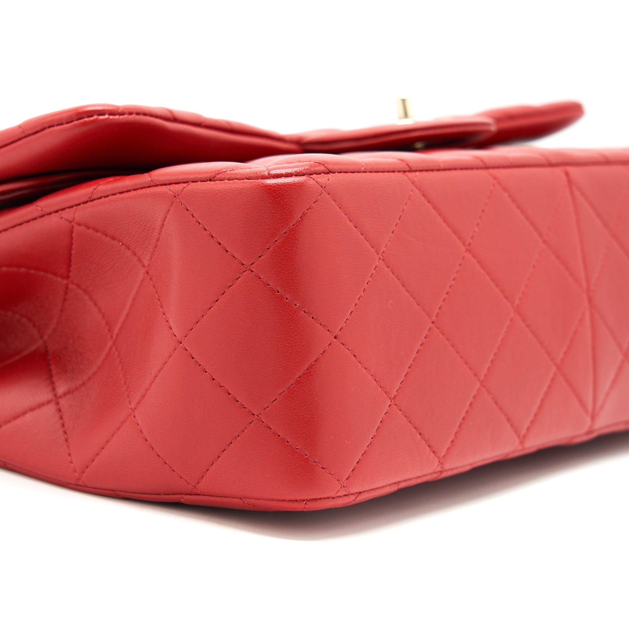 chanel-classic-jumbo-double-flap-bag-lambskin-red-lghw