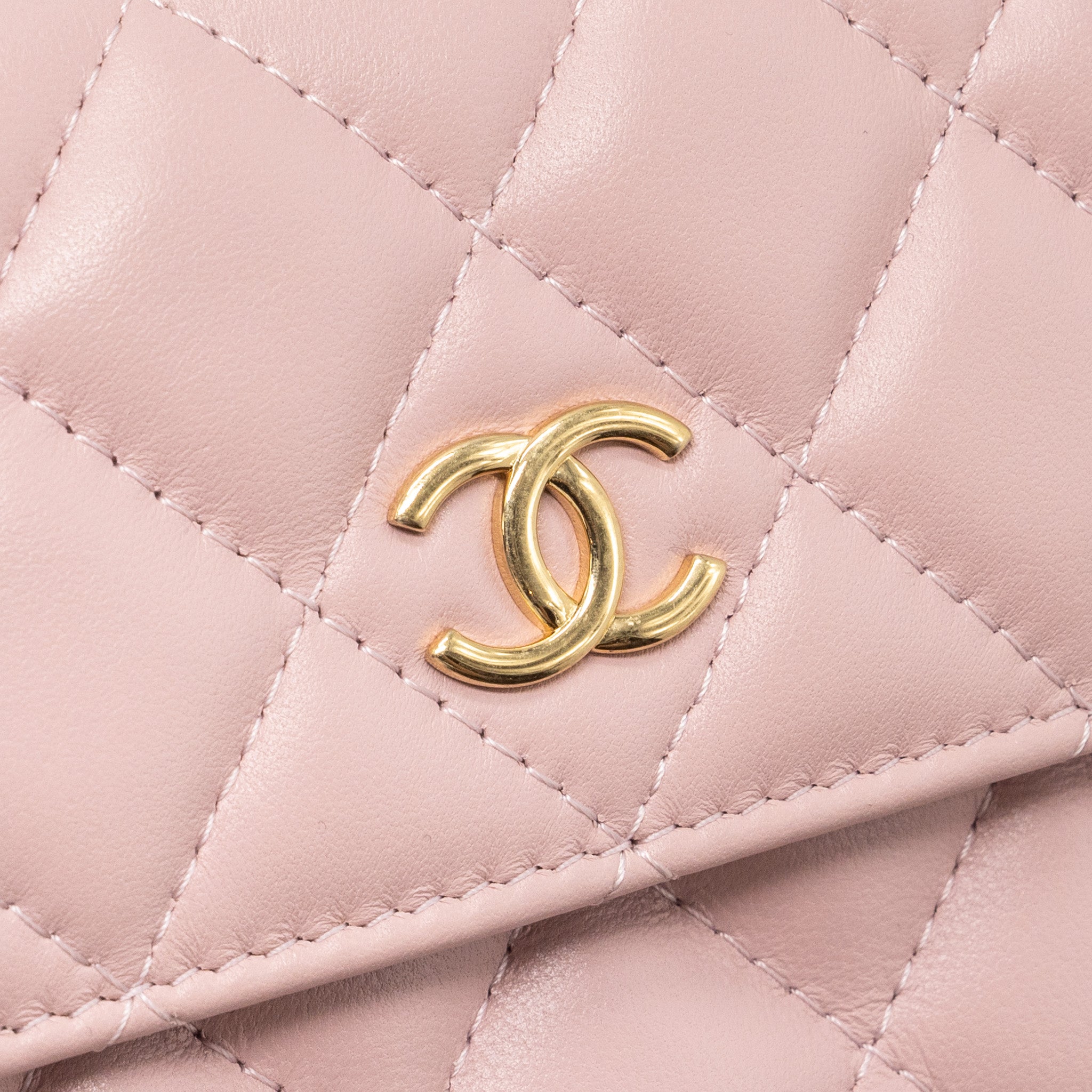 chanel-mini-flap-card-holder-with-chain-limited-edition-lambskin-light-pink-ghw-microchip