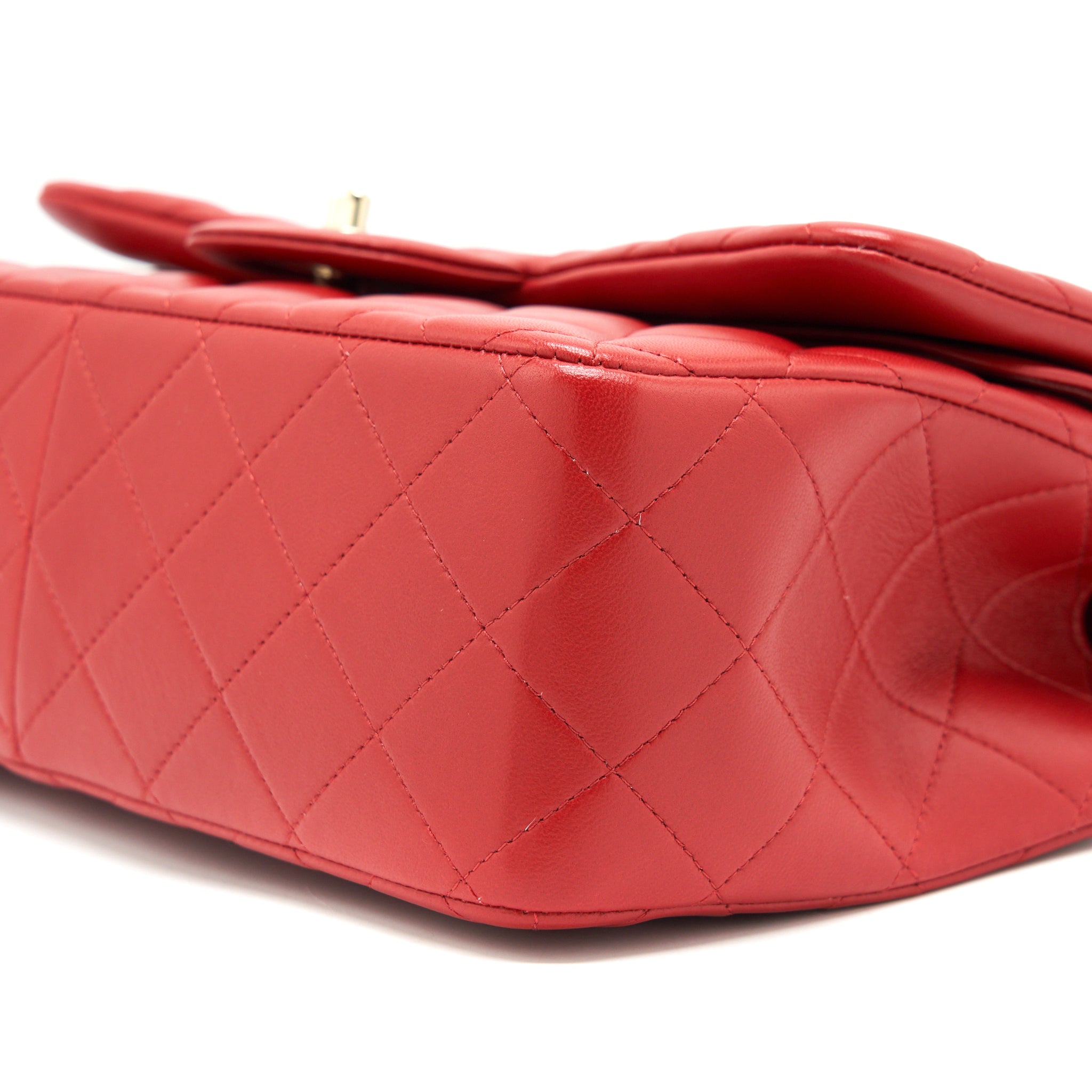 chanel-classic-jumbo-double-flap-bag-lambskin-red-lghw