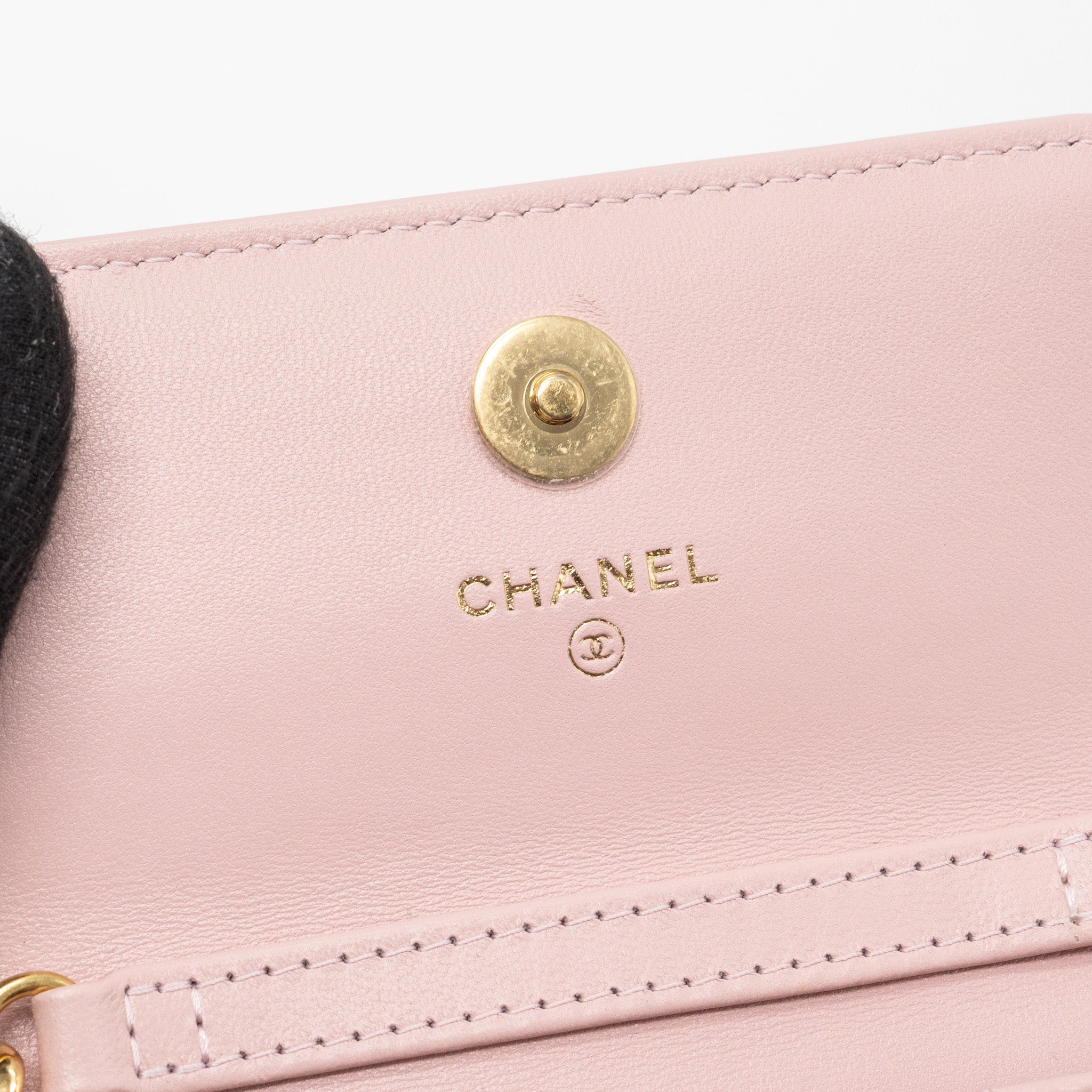 chanel-mini-flap-card-holder-with-chain-limited-edition-lambskin-light-pink-ghw-microchip