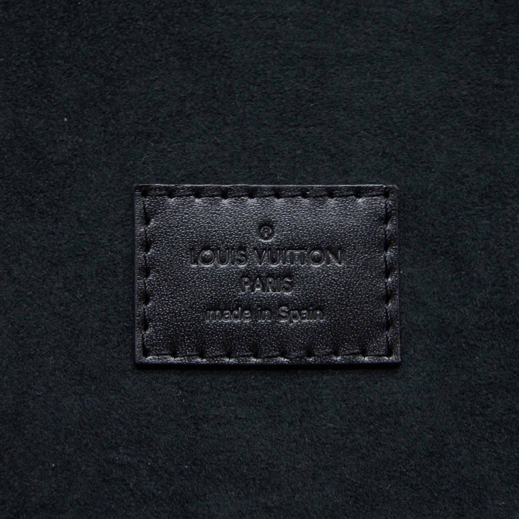 louis-vuitton-cannes-monogram-reverse-canvas-ghw-3