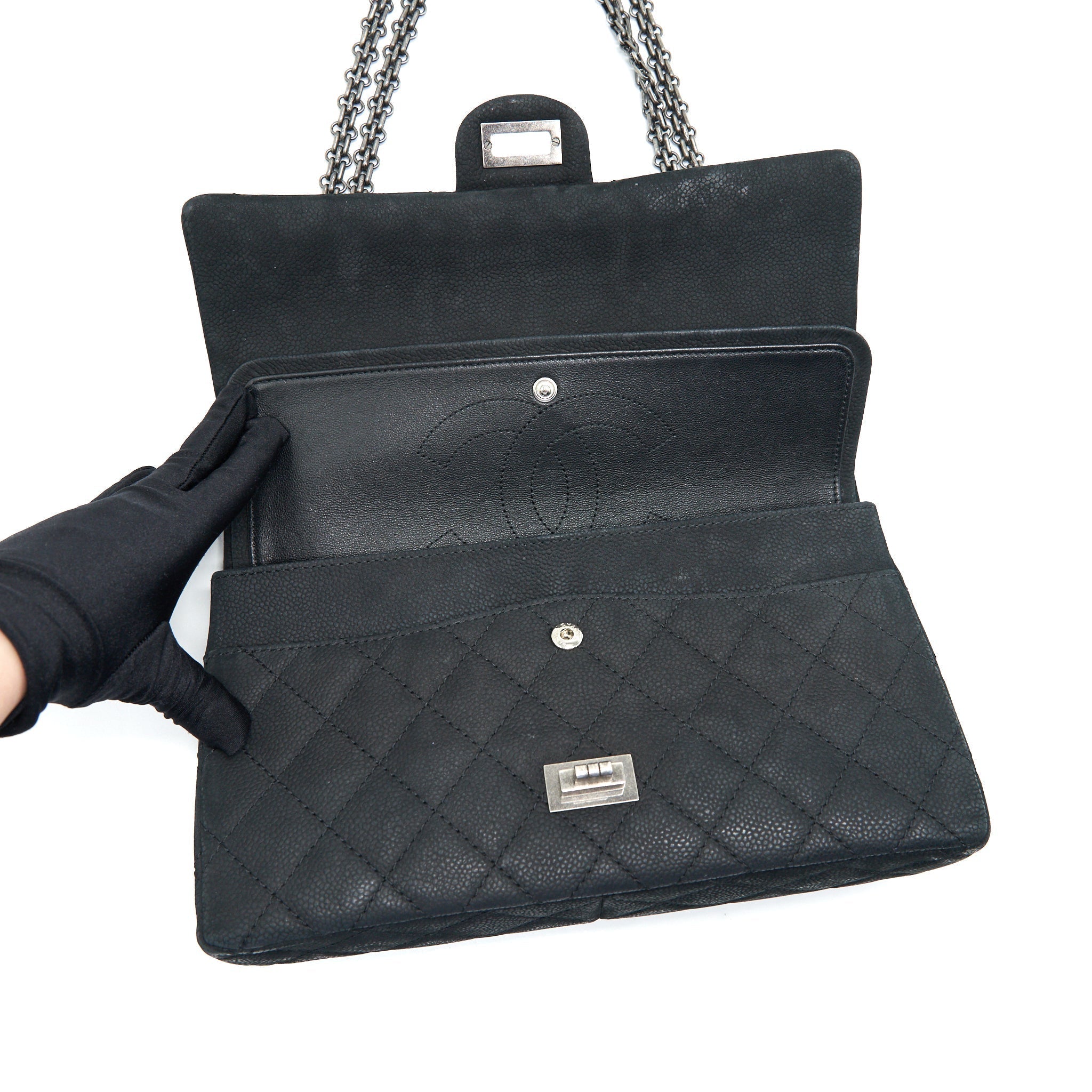 chanel-2-55-226-reissue-bag-in-carviar-black-shw