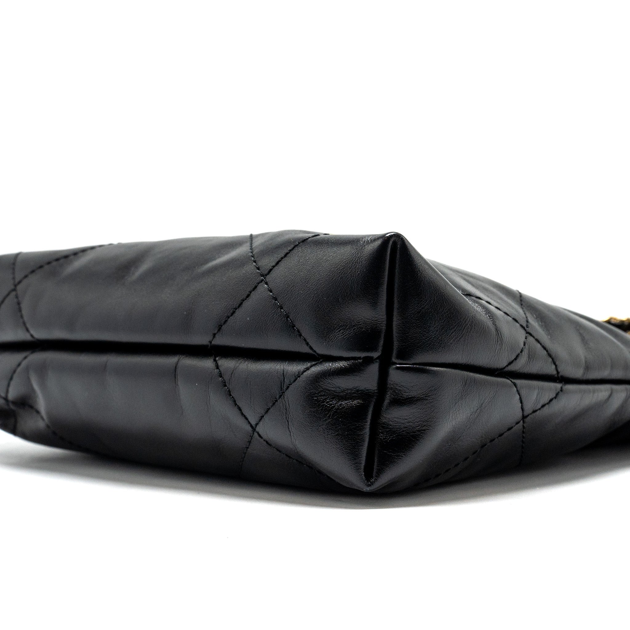 chanel-mini-22-bag-shiny-calfskin-black-ghw-microchip-5