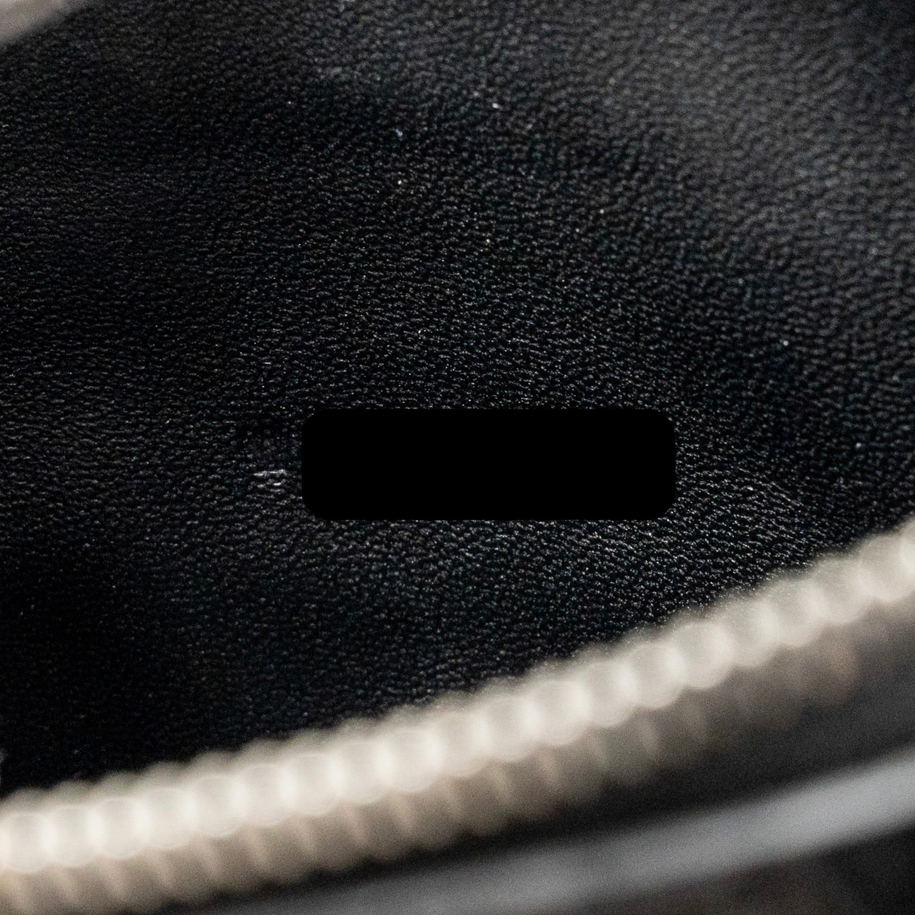 hermes-mini-bolide-alligator-mississippiensis-mat-black-shw-stamp-w-copy