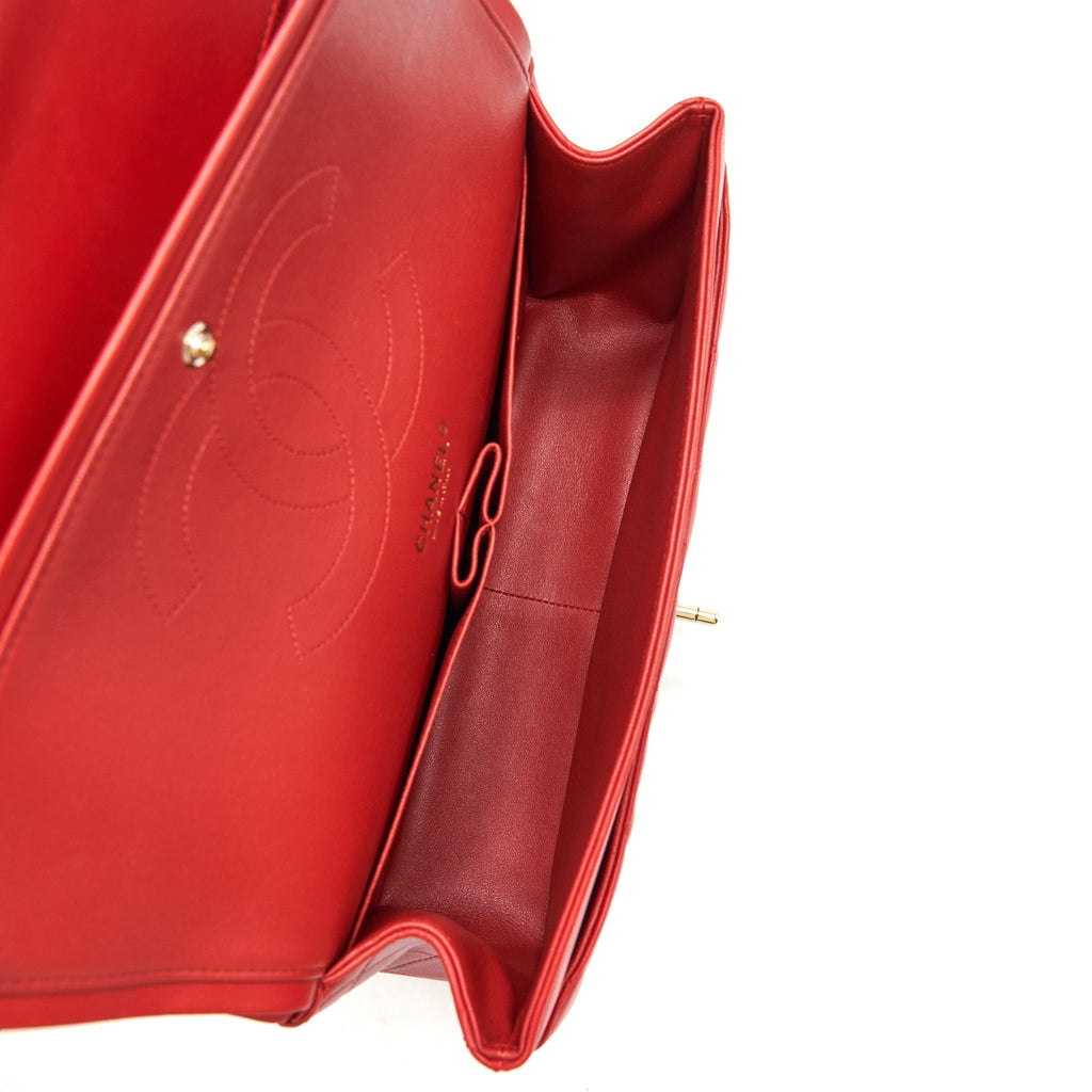 chanel-classic-jumbo-double-flap-bag-lambskin-red-lghw