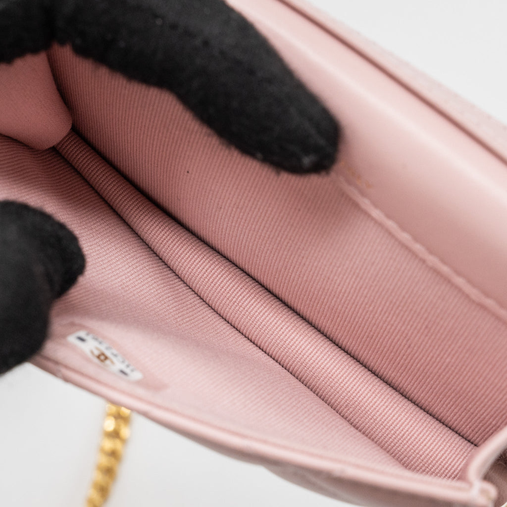 chanel-mini-flap-card-holder-with-chain-limited-edition-lambskin-light-pink-ghw-microchip