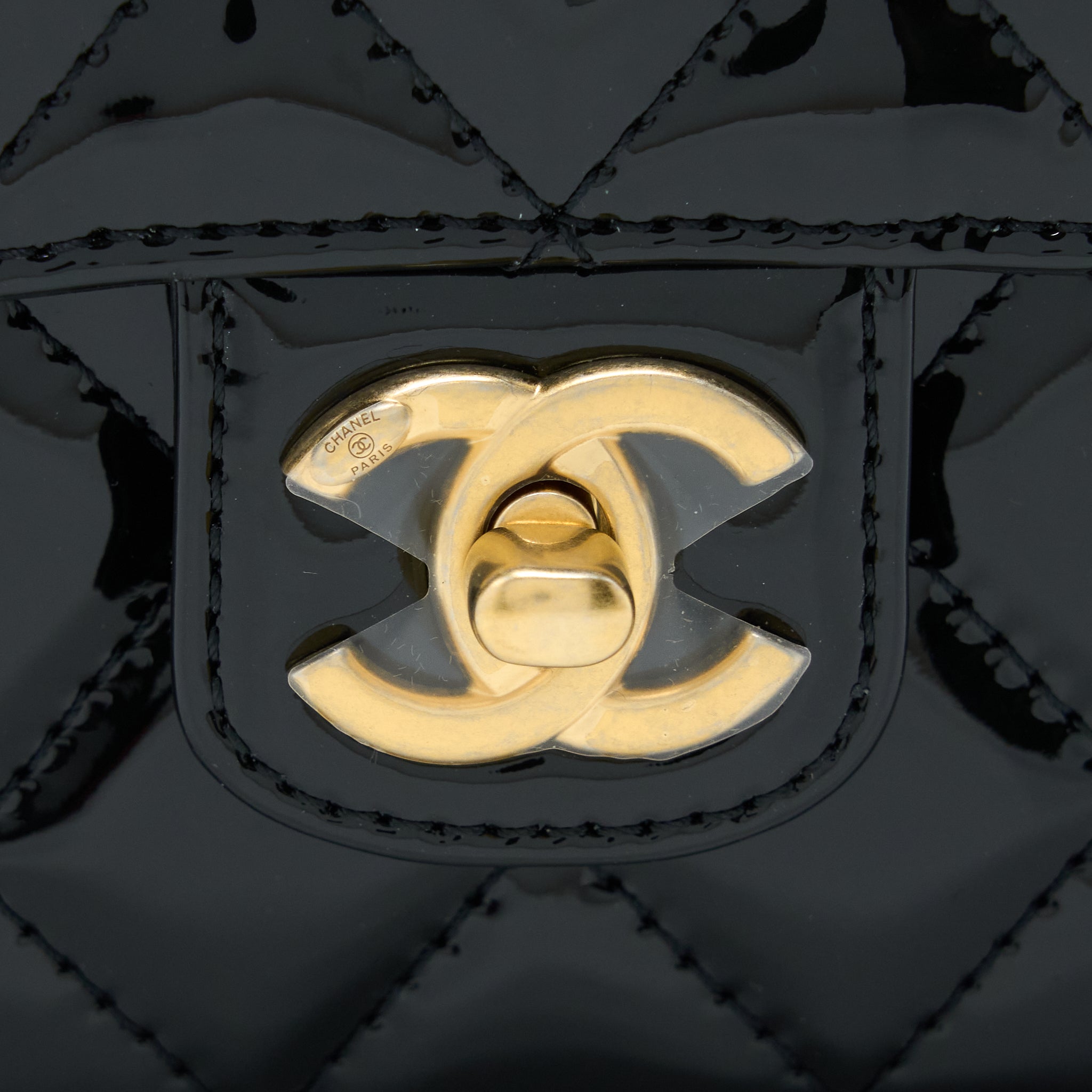 chanel-22k-square-flap-bag-patent-black-brushed-ghwmicrochip