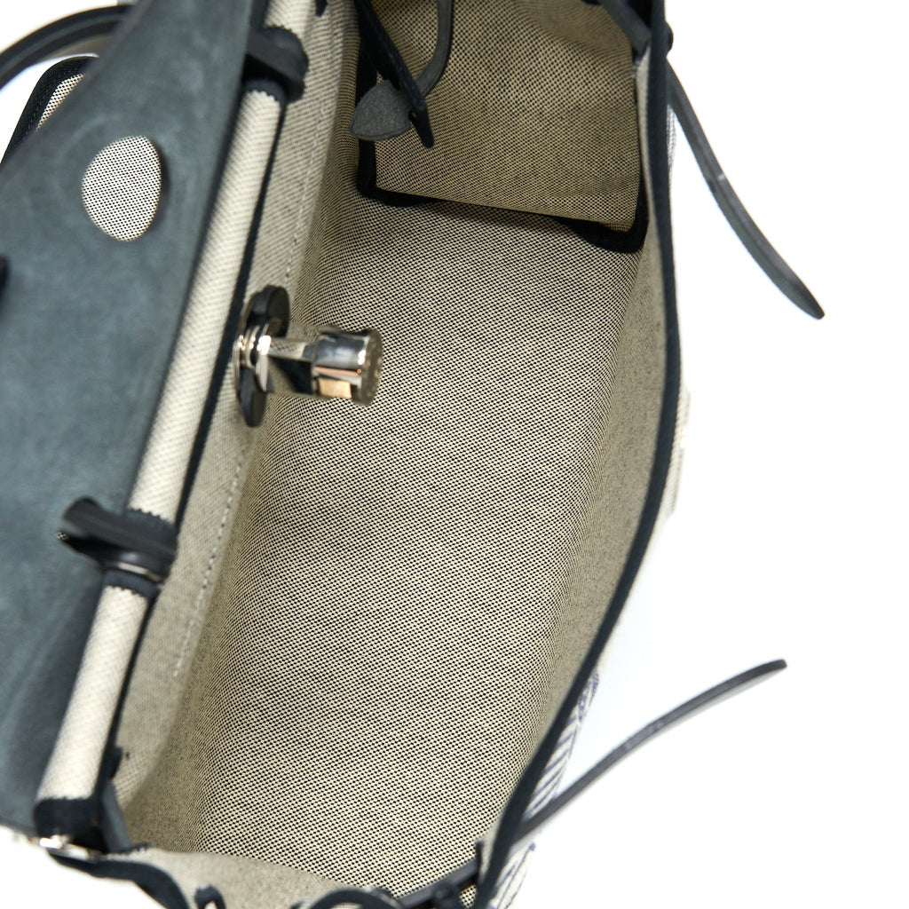 hermes-herbag-zip-31-pegase-bleu-indigo-ecru-noir-noir-stamp-y