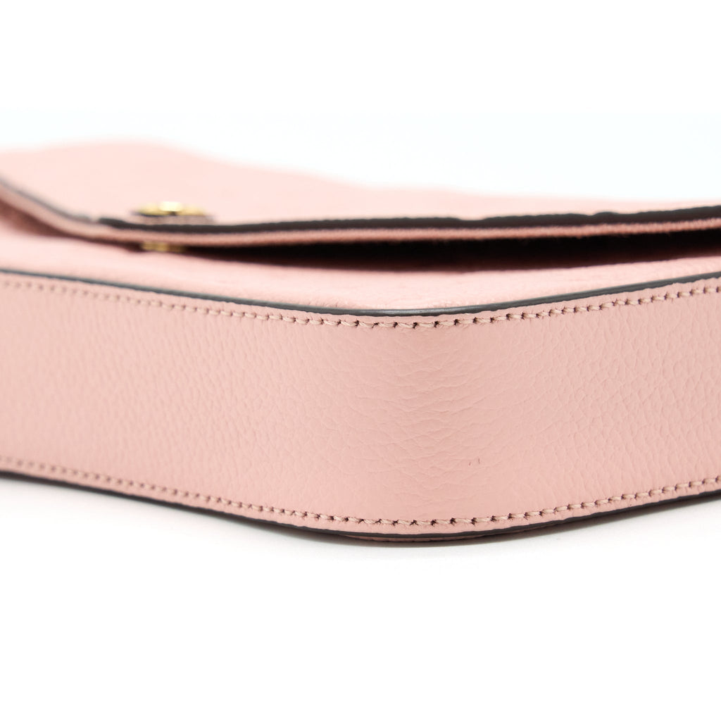 louis-vuitton-felicia-pochette-monogram-empreinte-rose-pounder-ghw
