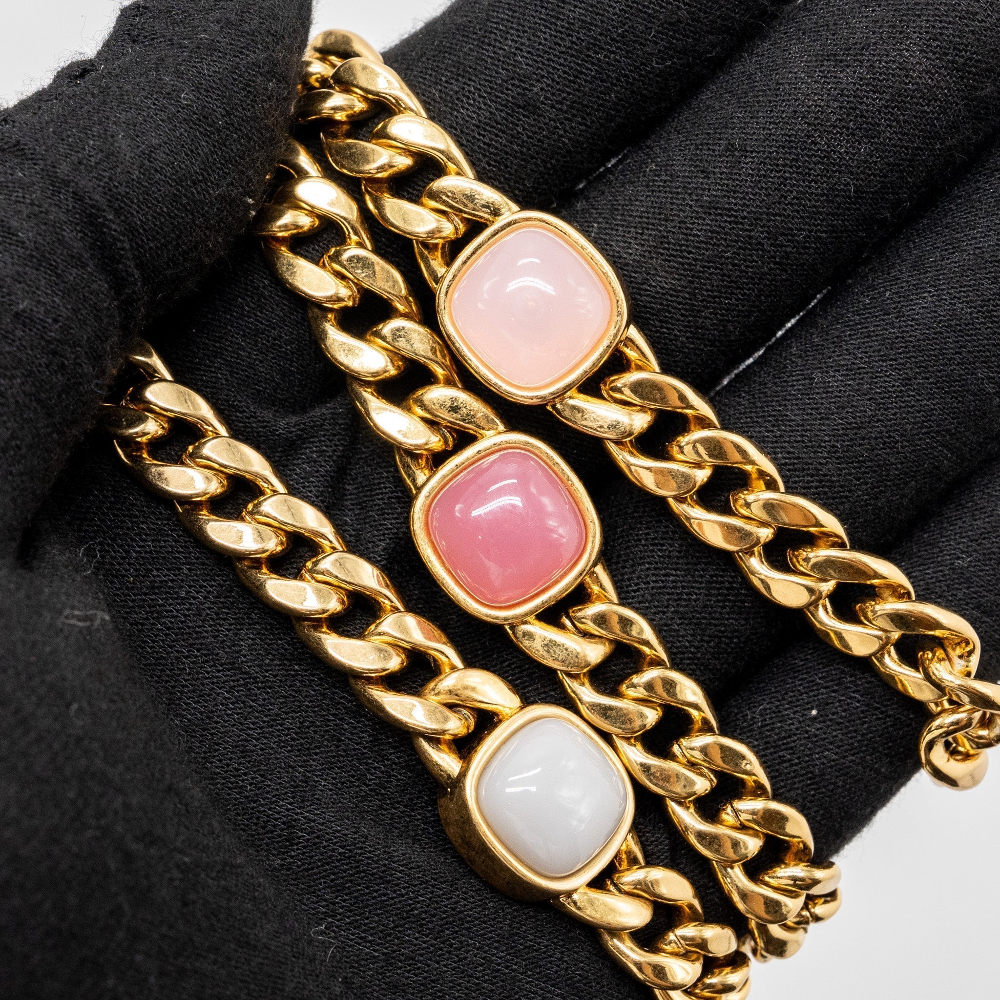chanel-mini-flap-card-holder-with-chain-limited-edition-lambskin-light-pink-ghw-microchip
