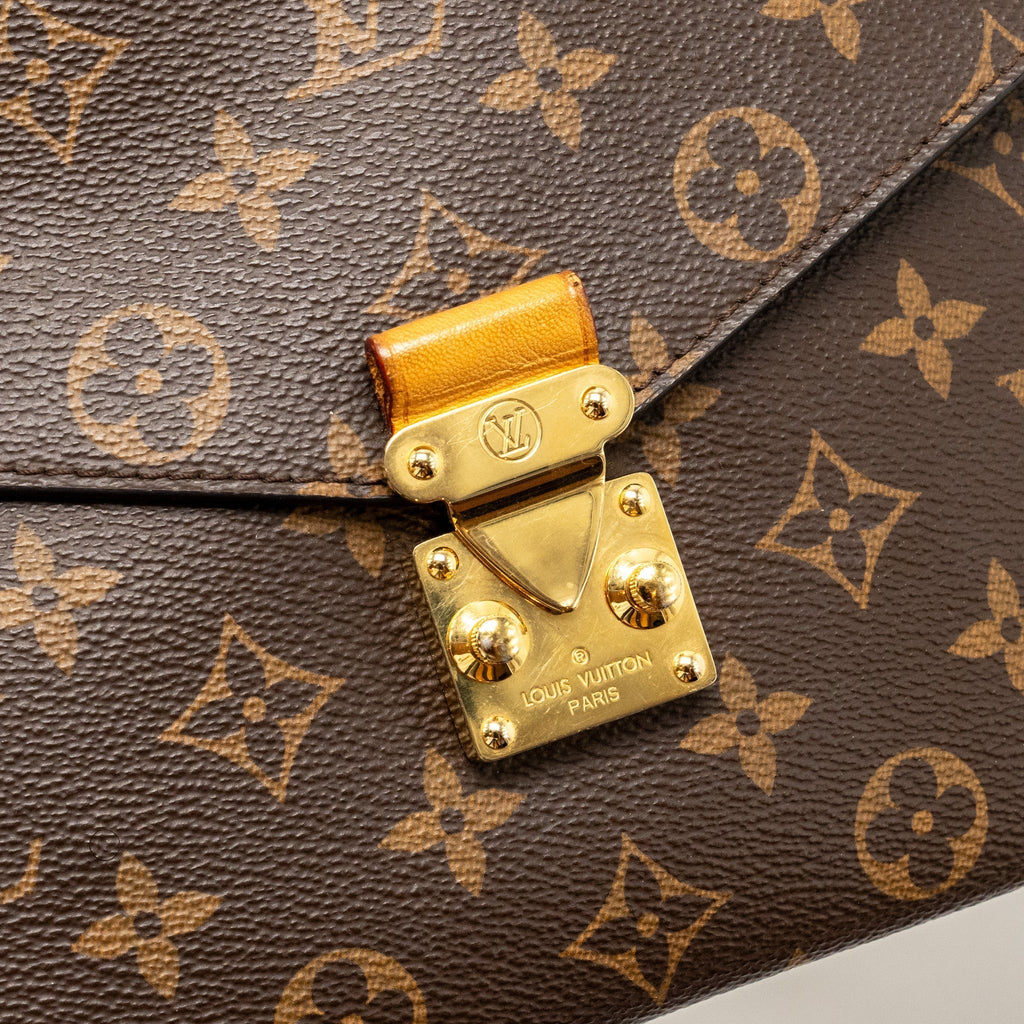 louis-vuitton-pochette-metis-monogram-canvas-ghw-copy