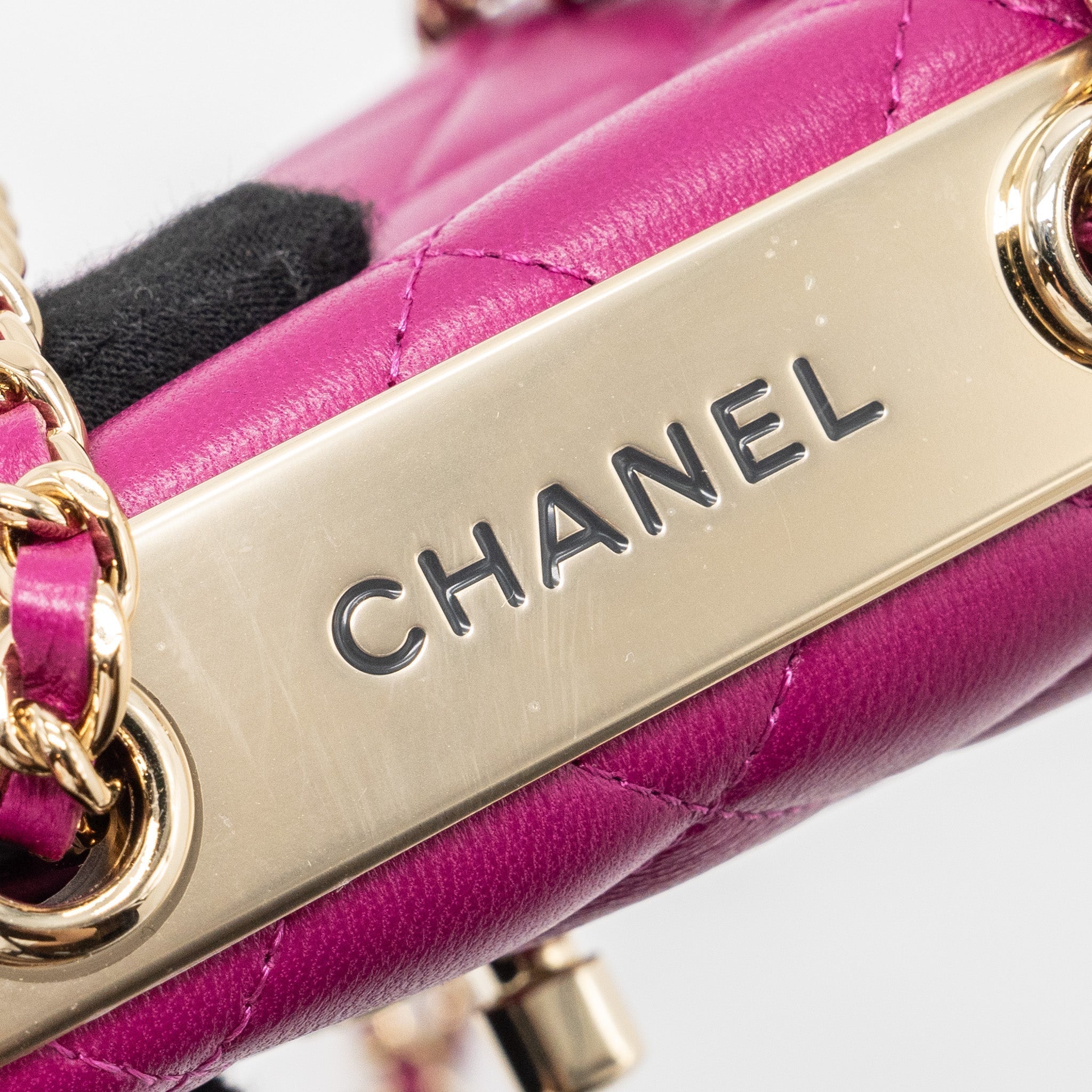 chanel-mini-trendy-cc-clutch-lambskin-pink-lghw