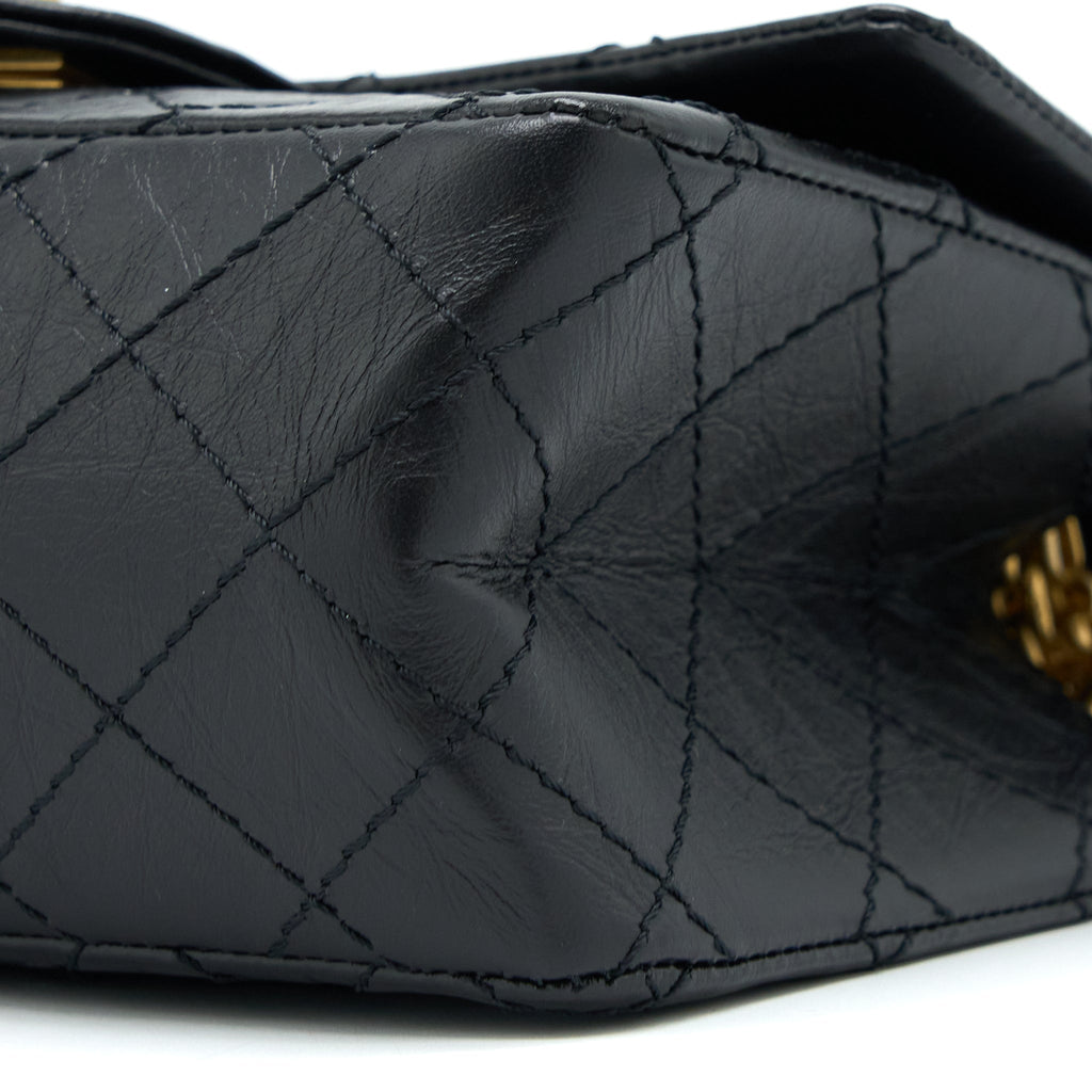 chanel-mini-2-55-reissue-flap-bag-aged-calfskin-brushed-ghwmicrochip
