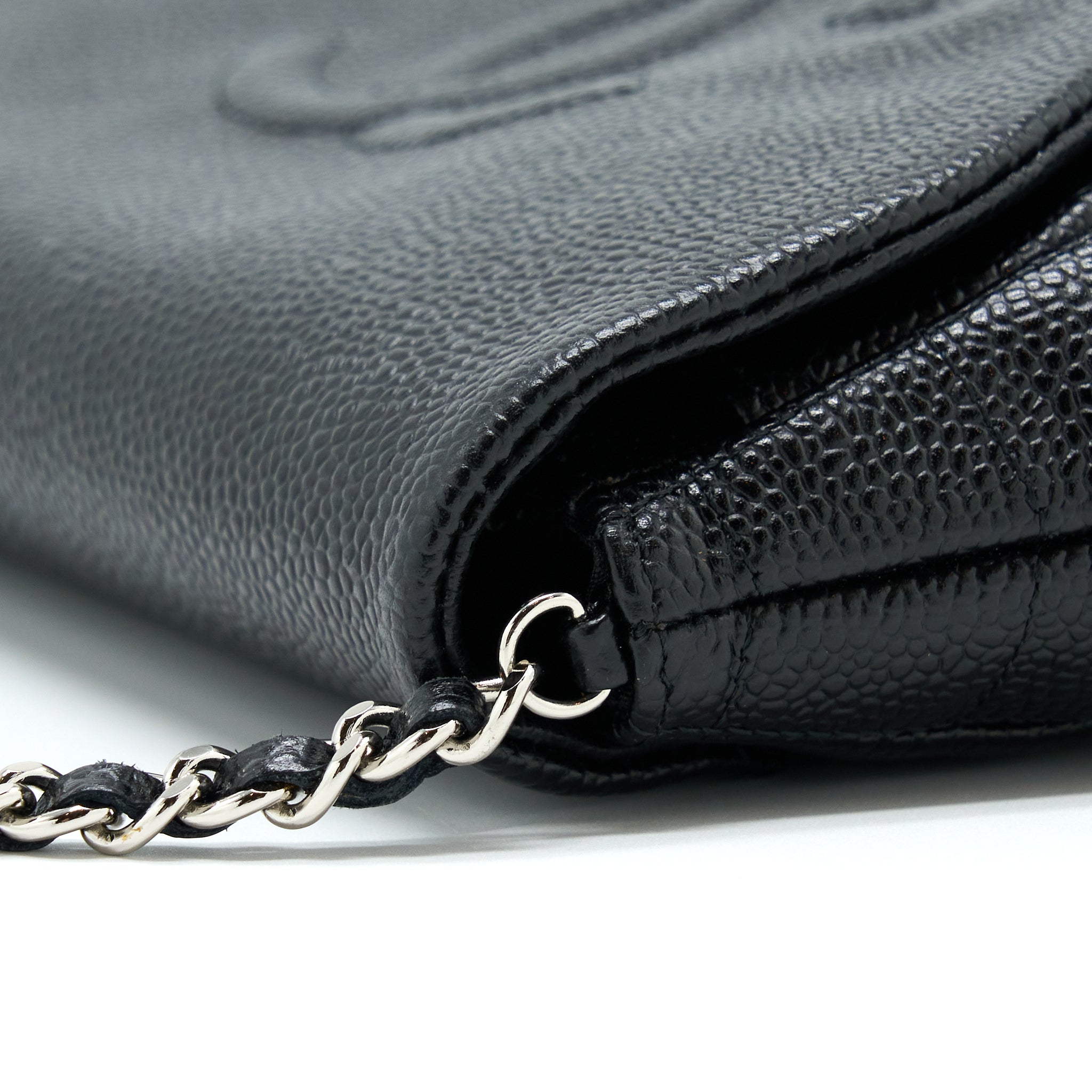 chanel-half-moon-wallet-on-chain-caviar-black-shw
