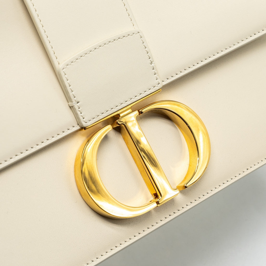 dior-30-montaigne-bag-calfskin-white-ghw