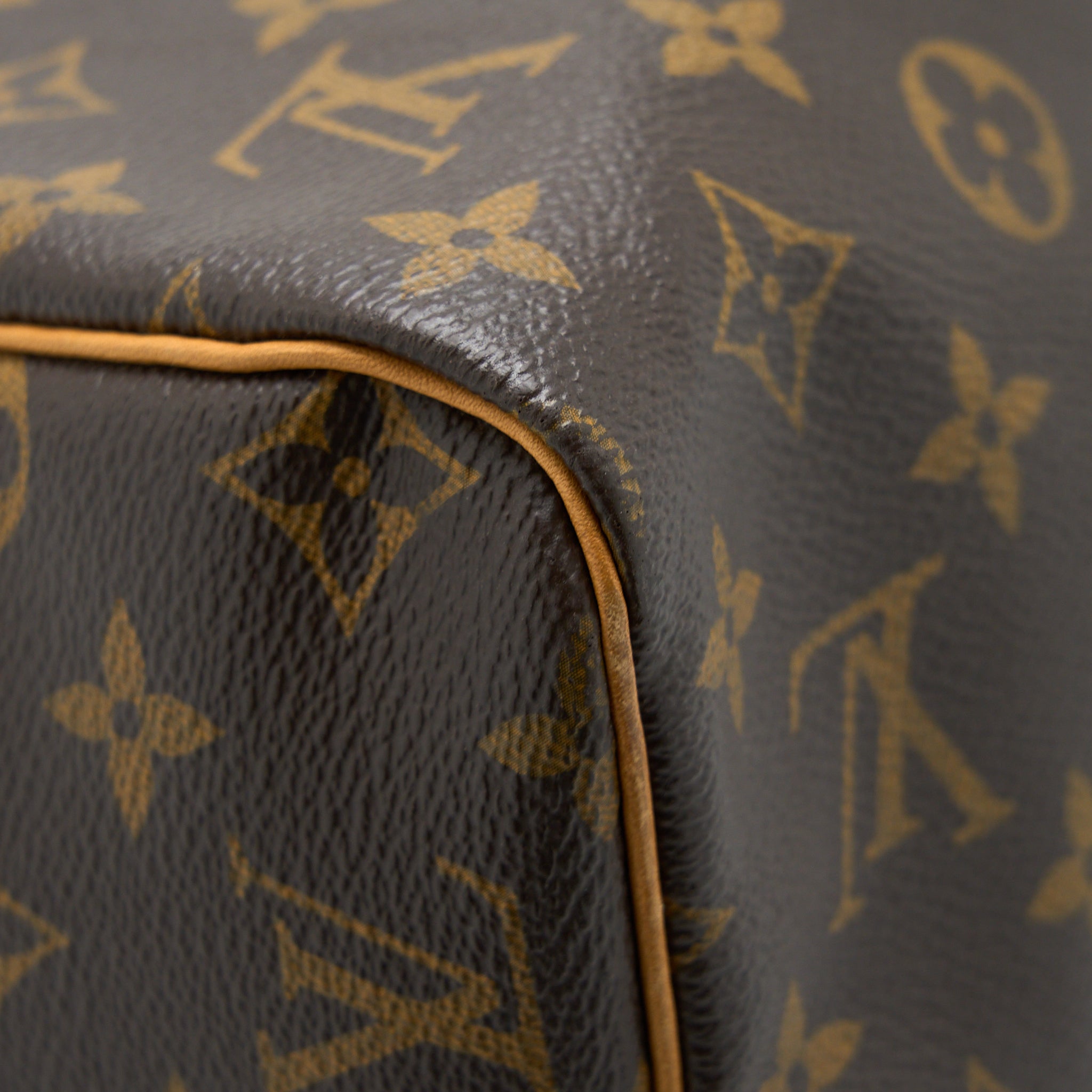 louis-vuitton-speedy-bandouliere-30-monogram-canvas-ghw