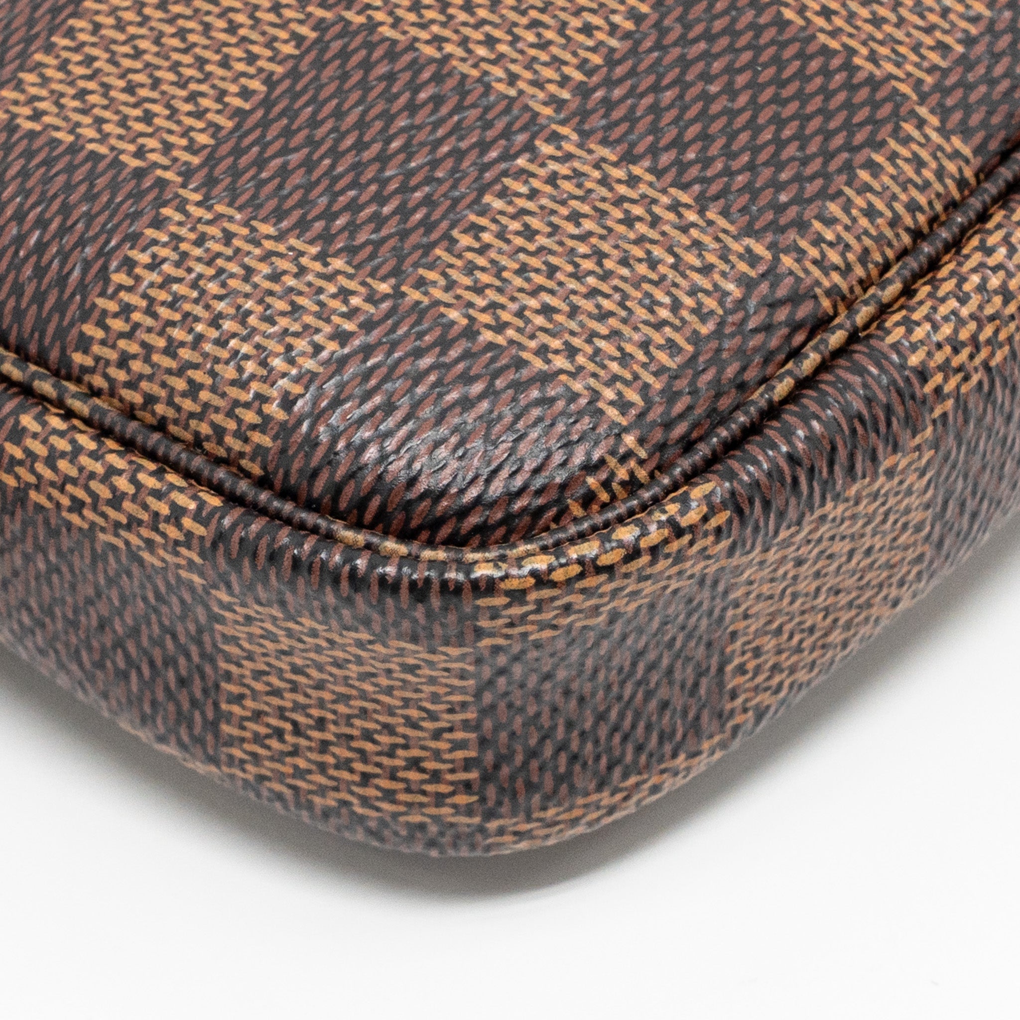 louis-vuitton-mini-pochette-accessories-damier-ebene-canvas-ghw-4