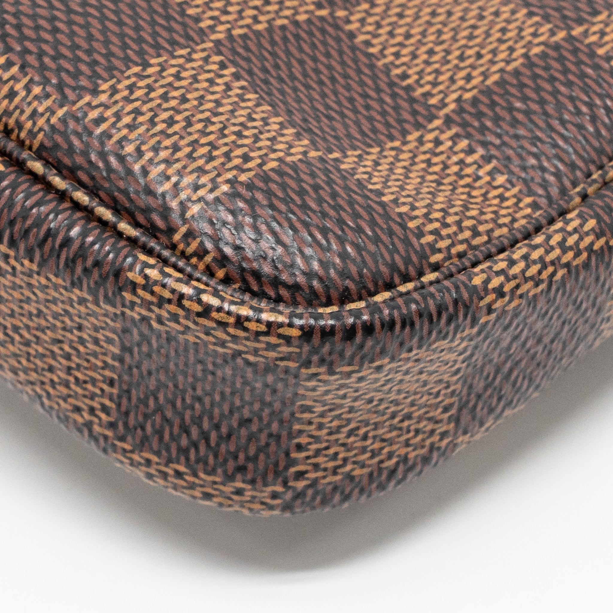 louis-vuitton-mini-pochette-accessories-damier-ebene-canvas-ghw-4