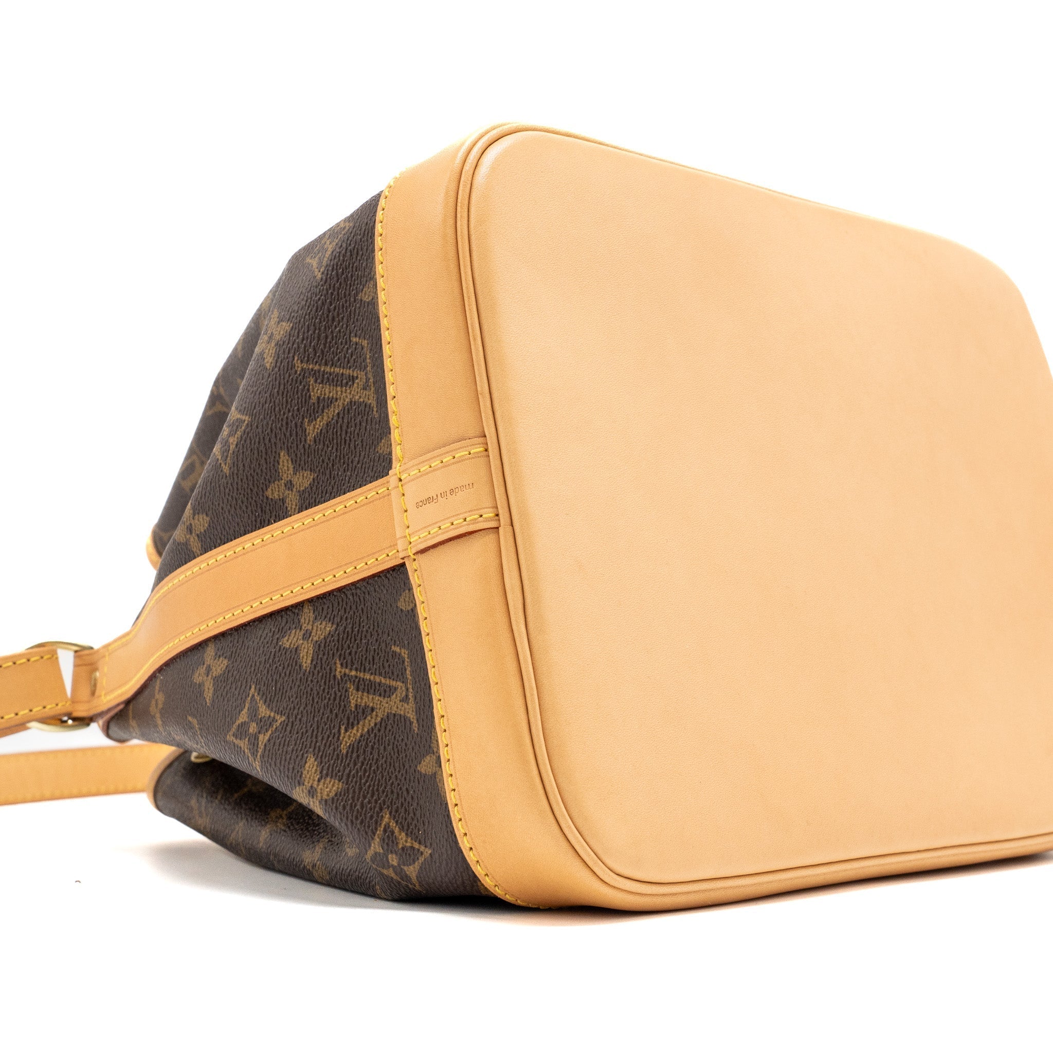 louis-vuitton-petit-noe-monogram-canvas-ghw-8