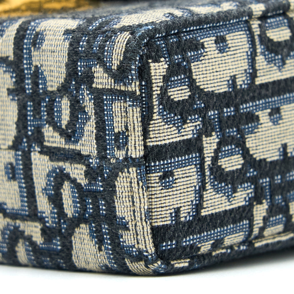 dior-30-montaigne-mini-box-bag-blue-oblique-ghw