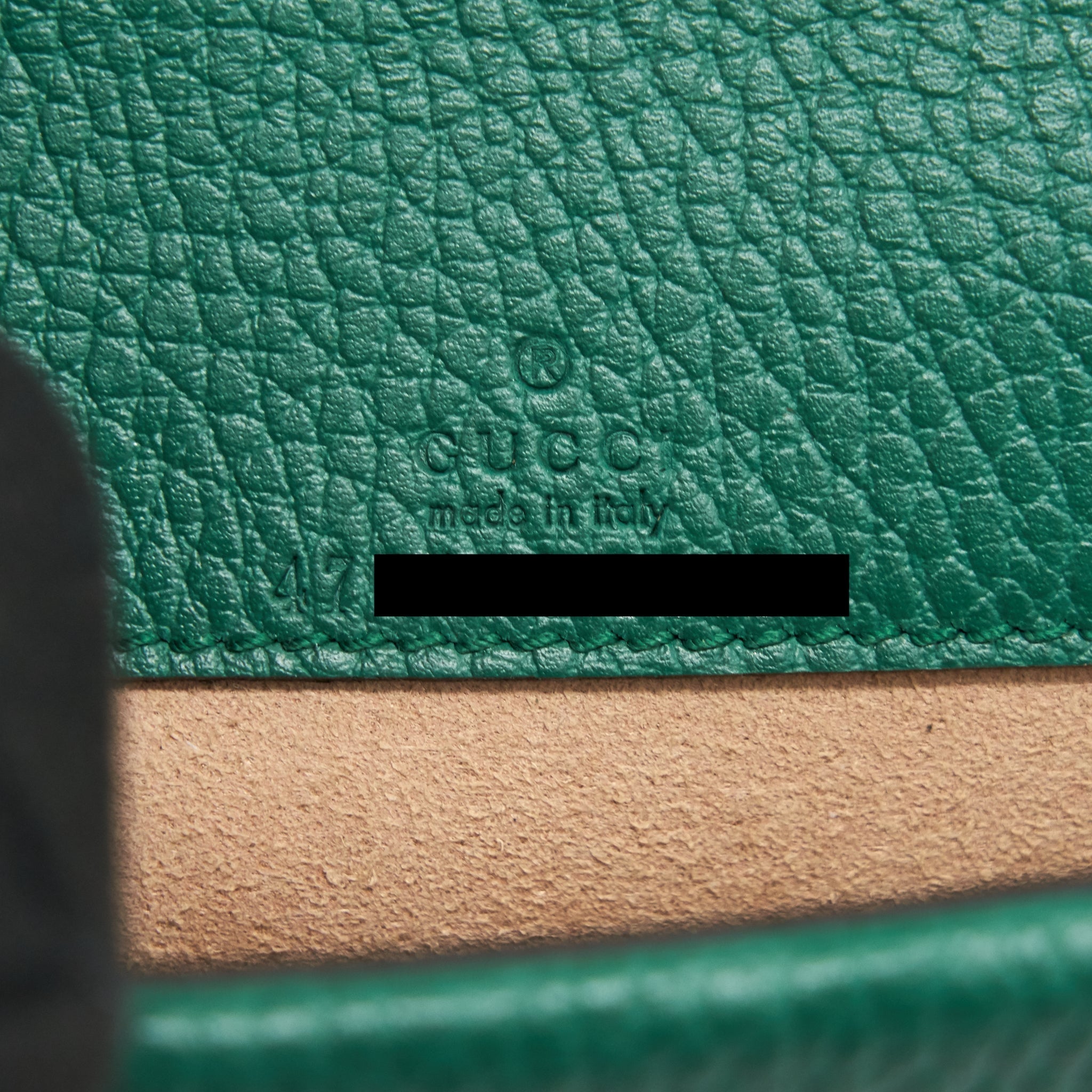 gucci-dionysus-leather-super-mini-bag-green
