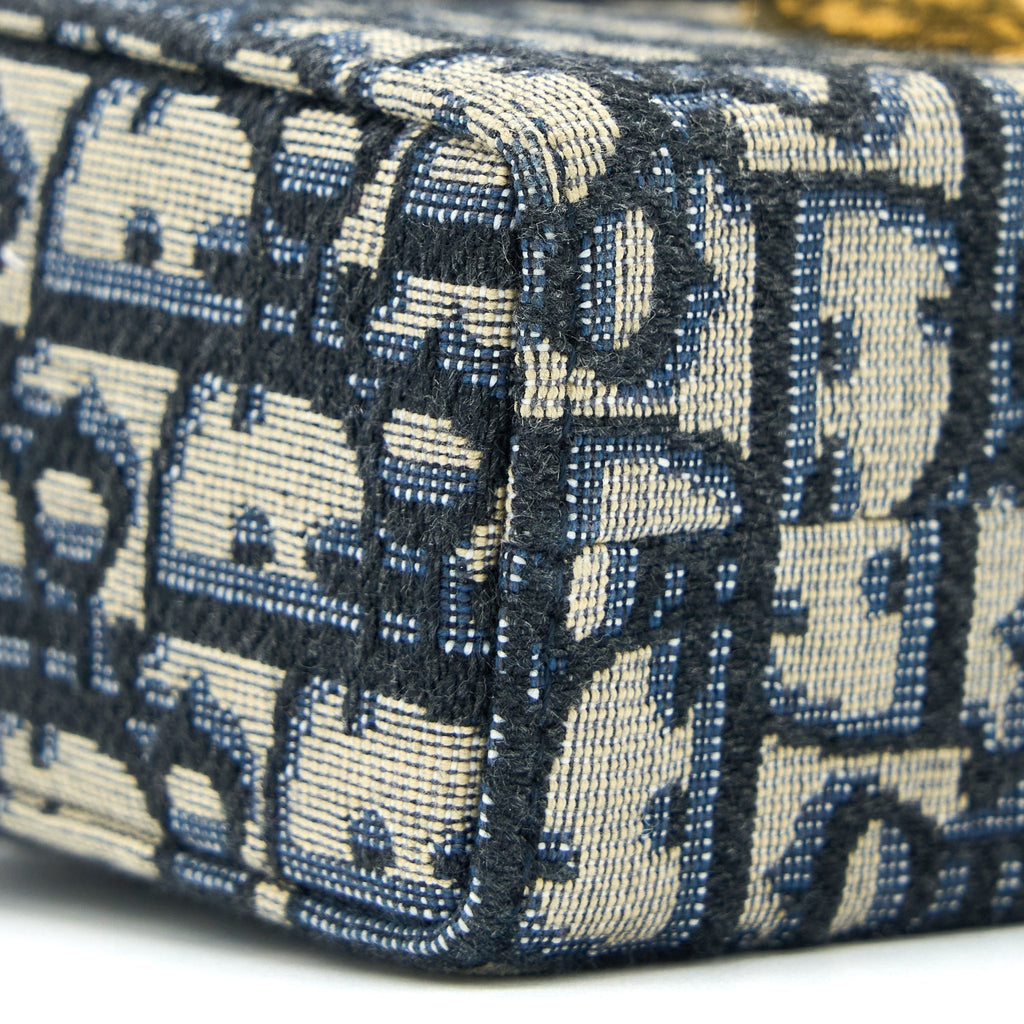 dior-30-montaigne-mini-box-bag-blue-oblique-ghw
