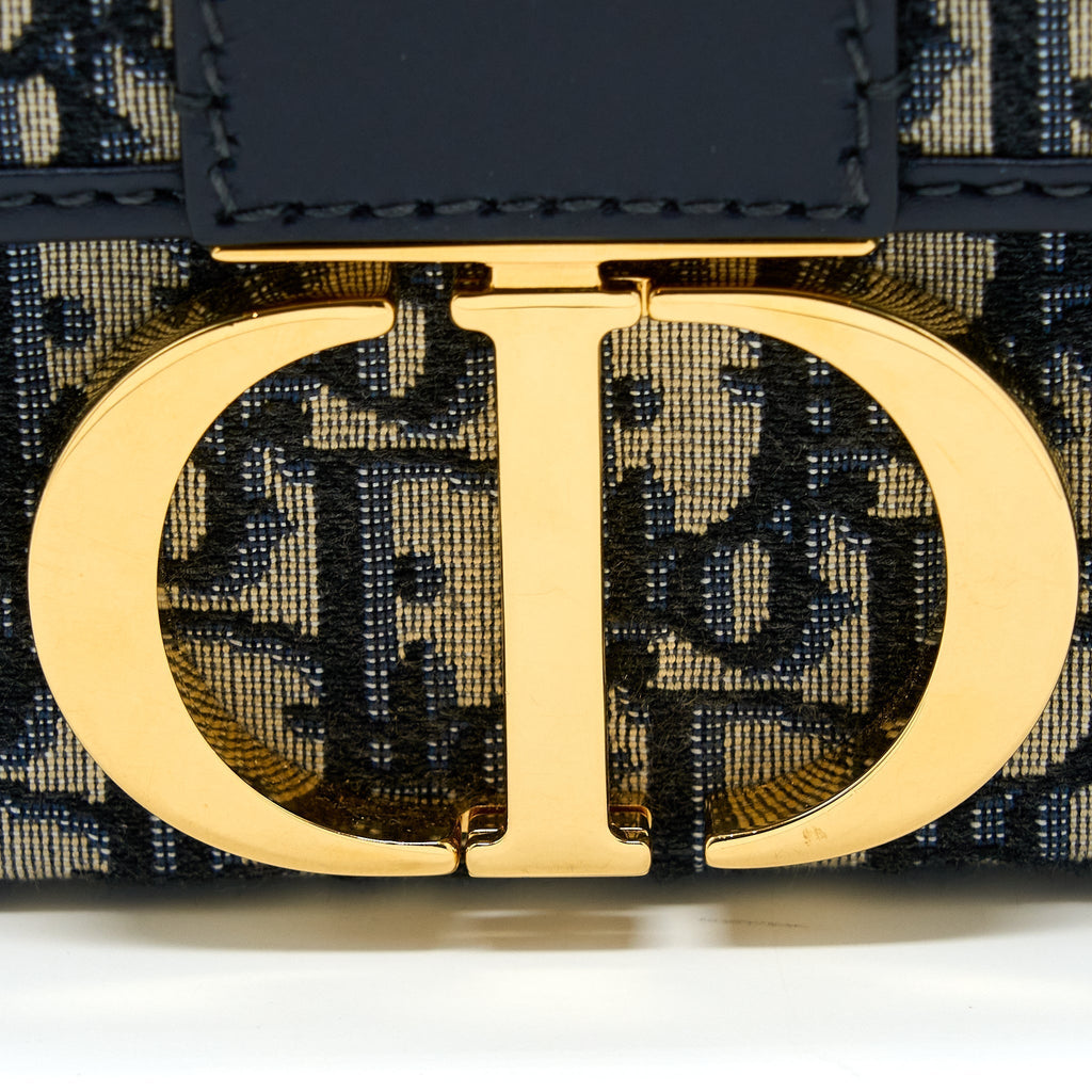 dior-30-montaigne-mini-box-bag-blue-oblique-ghw