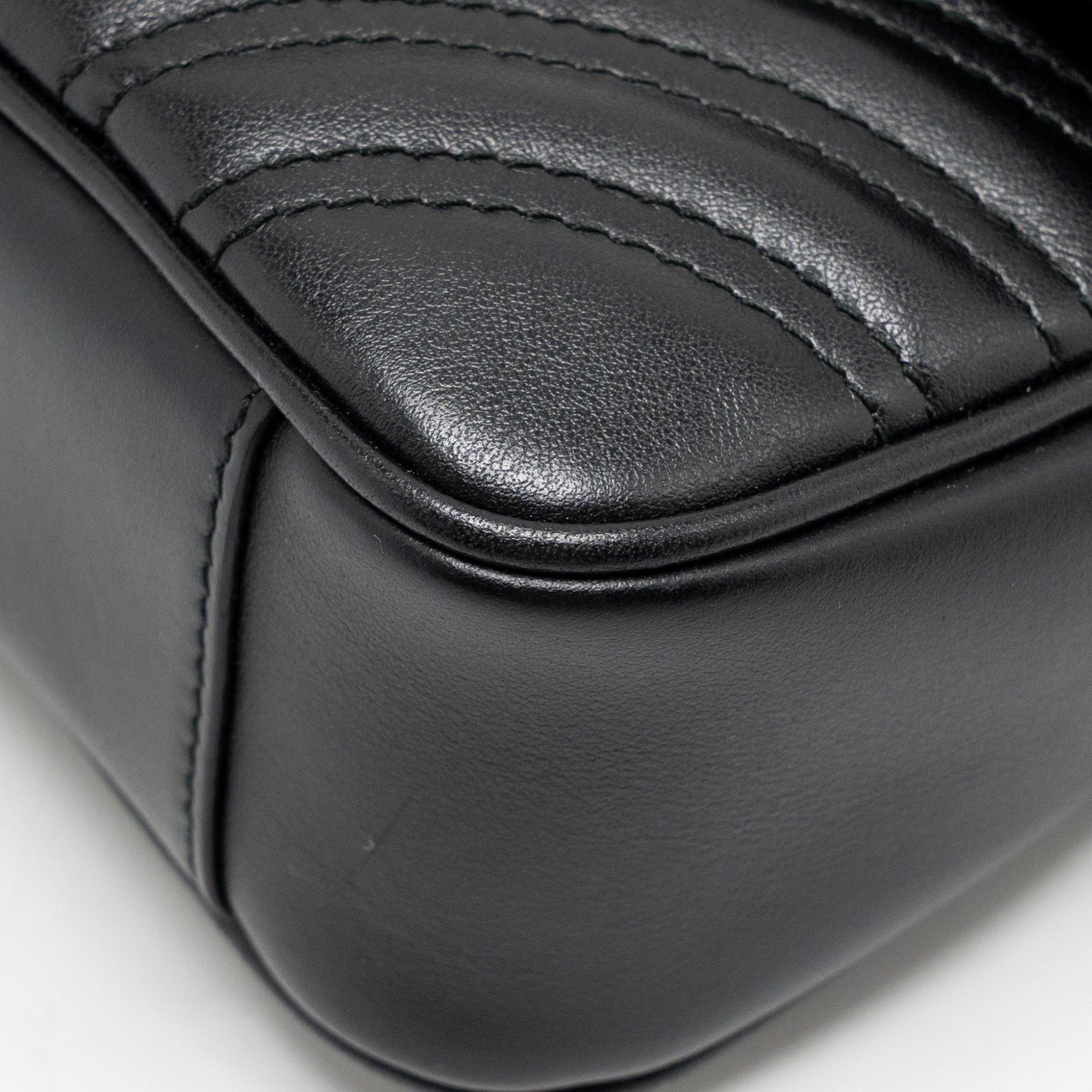 gucci-small-gg-marmont-shoulder-bag-calfskin-black-ghw-3