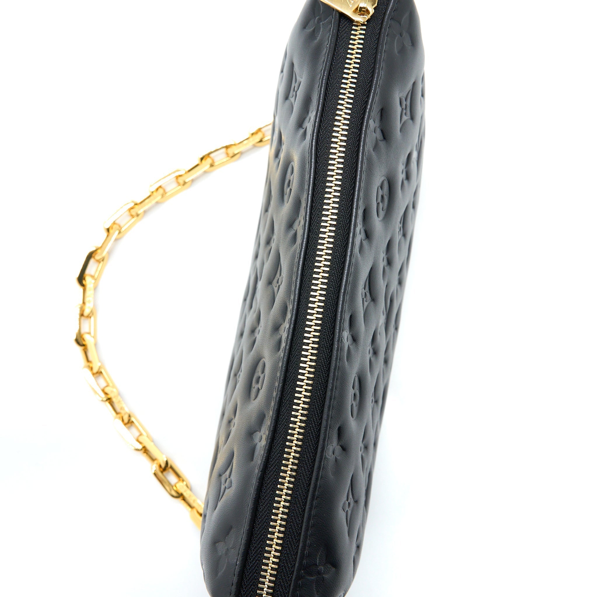 louis-vuitton-coussin-pm-lambskin-black-ghw