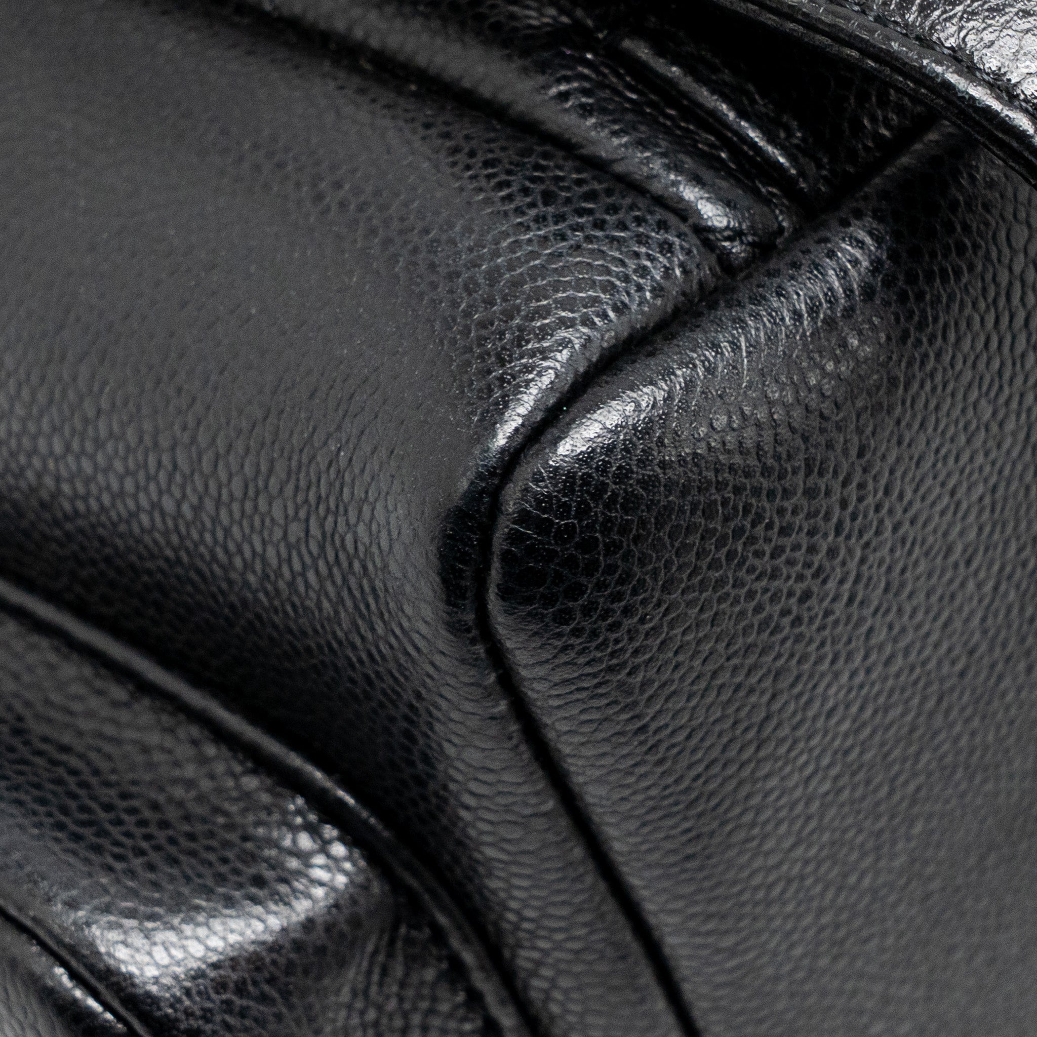 chanel-backpack-black-2