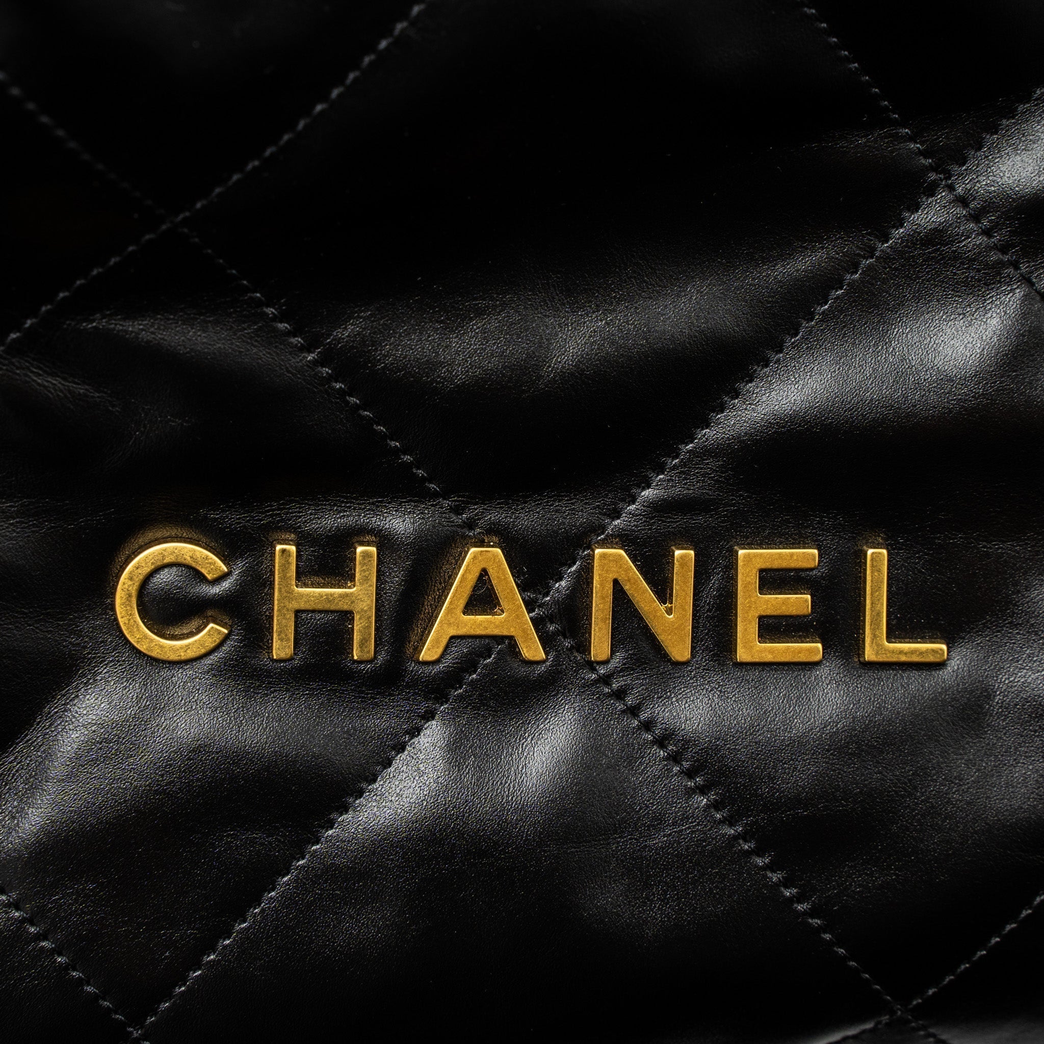 chanel-small-22-bag-shiny-calfskin-black-ghw-microchip-1