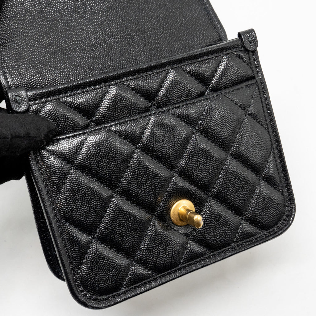chanel-22k-mini-flap-bag-with-top-handle-shiny-grained-calfskin-black-ghw-microchip-copy