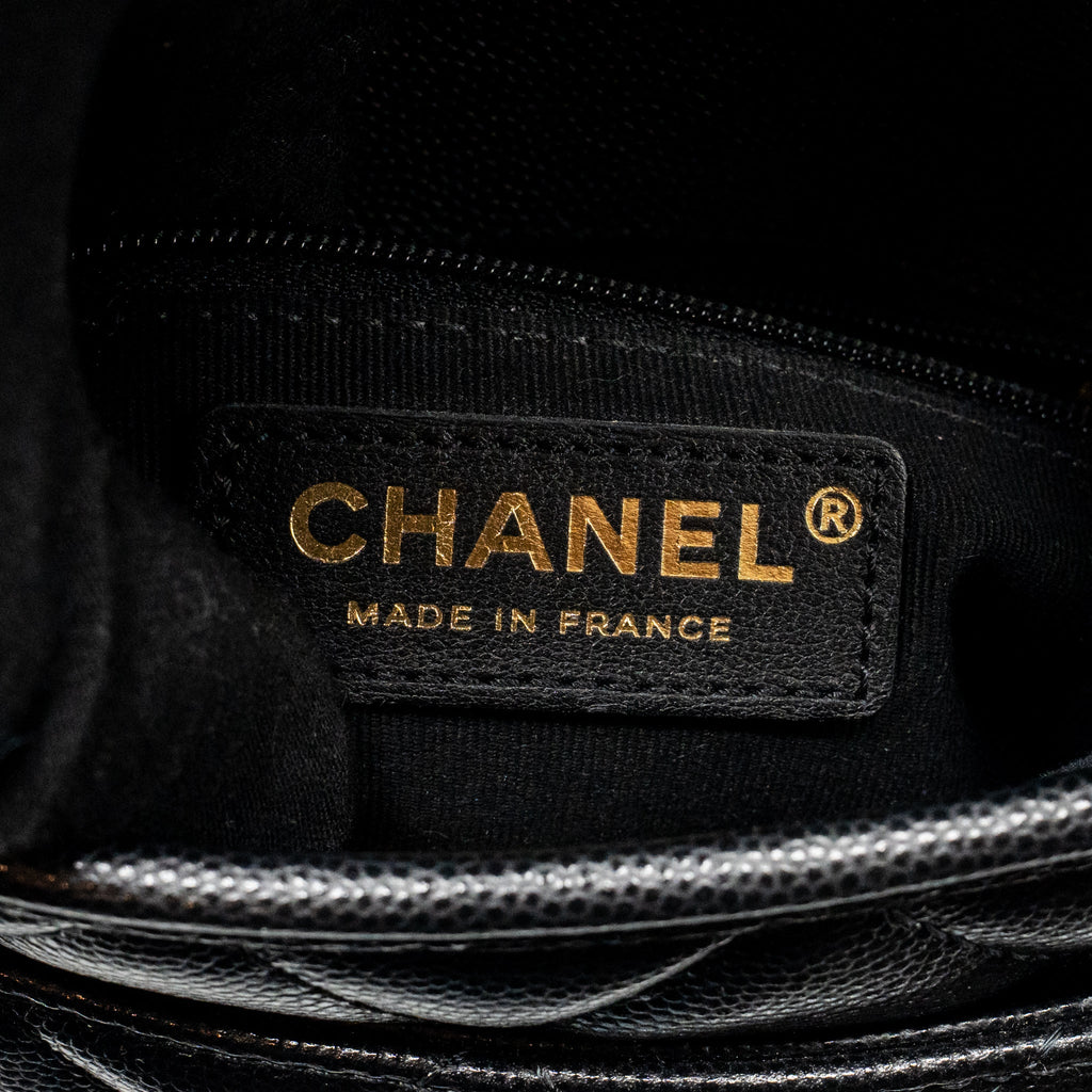 chanel-22k-mini-flap-bag-with-top-handle-shiny-grained-calfskin-black-ghw-microchip-copy