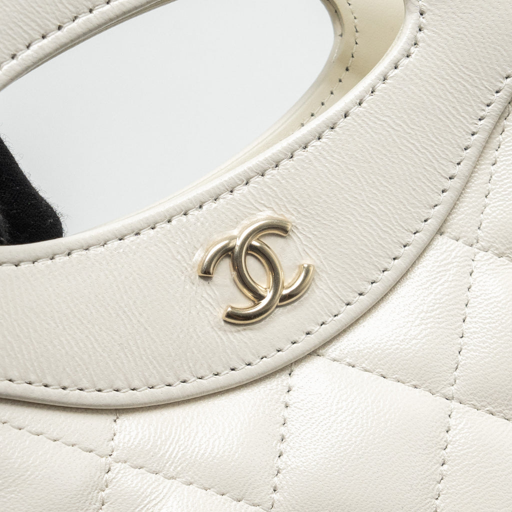 chanel-mini-31-clutch-with-chain-shiny-calfskin-white-lghw-microchip