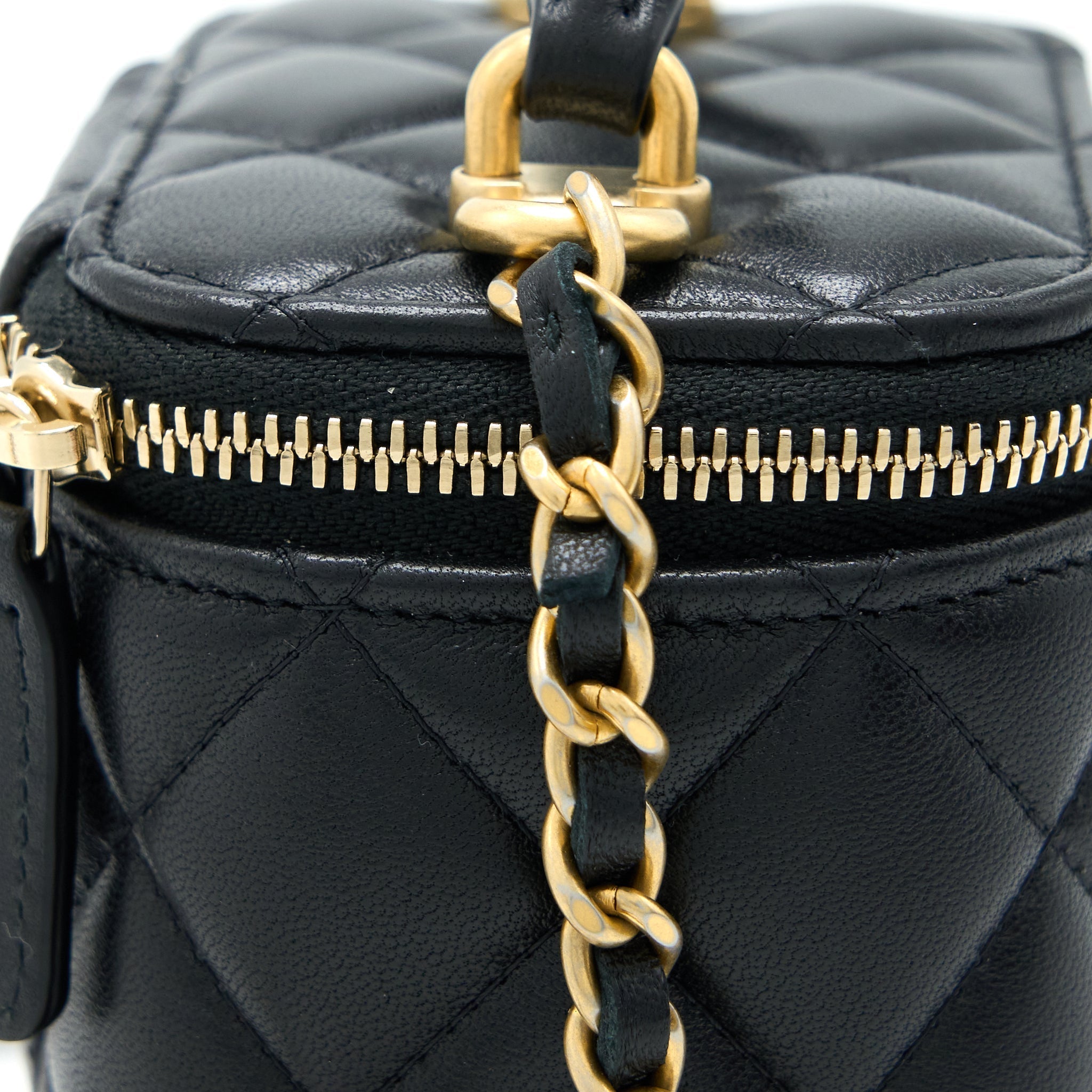 chanel-22b-detailed-top-handle-mini-vanity-with-chain-lambskin-black-brushed-ghw