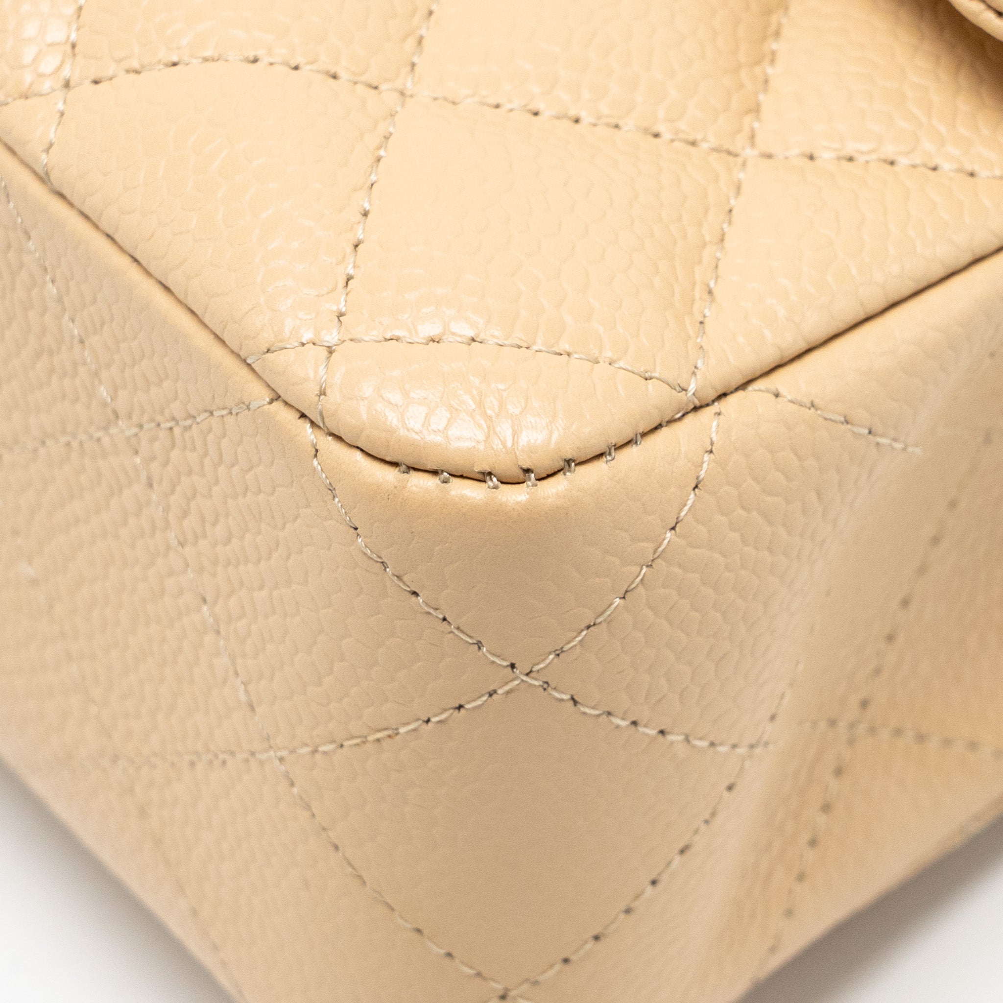 chanel-beige