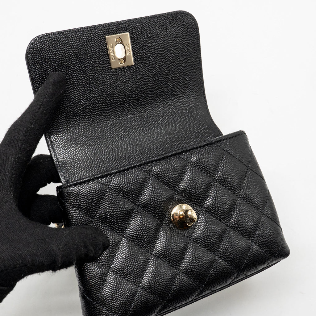 chanel-coco-handle-clutch-with-chain-caviar-black-lghw-microchip-copy
